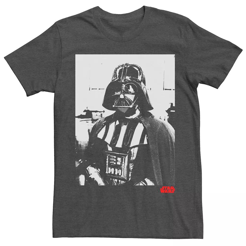Men's Star Wars Darth Vader Vintage Photograph Tee,  Product Image