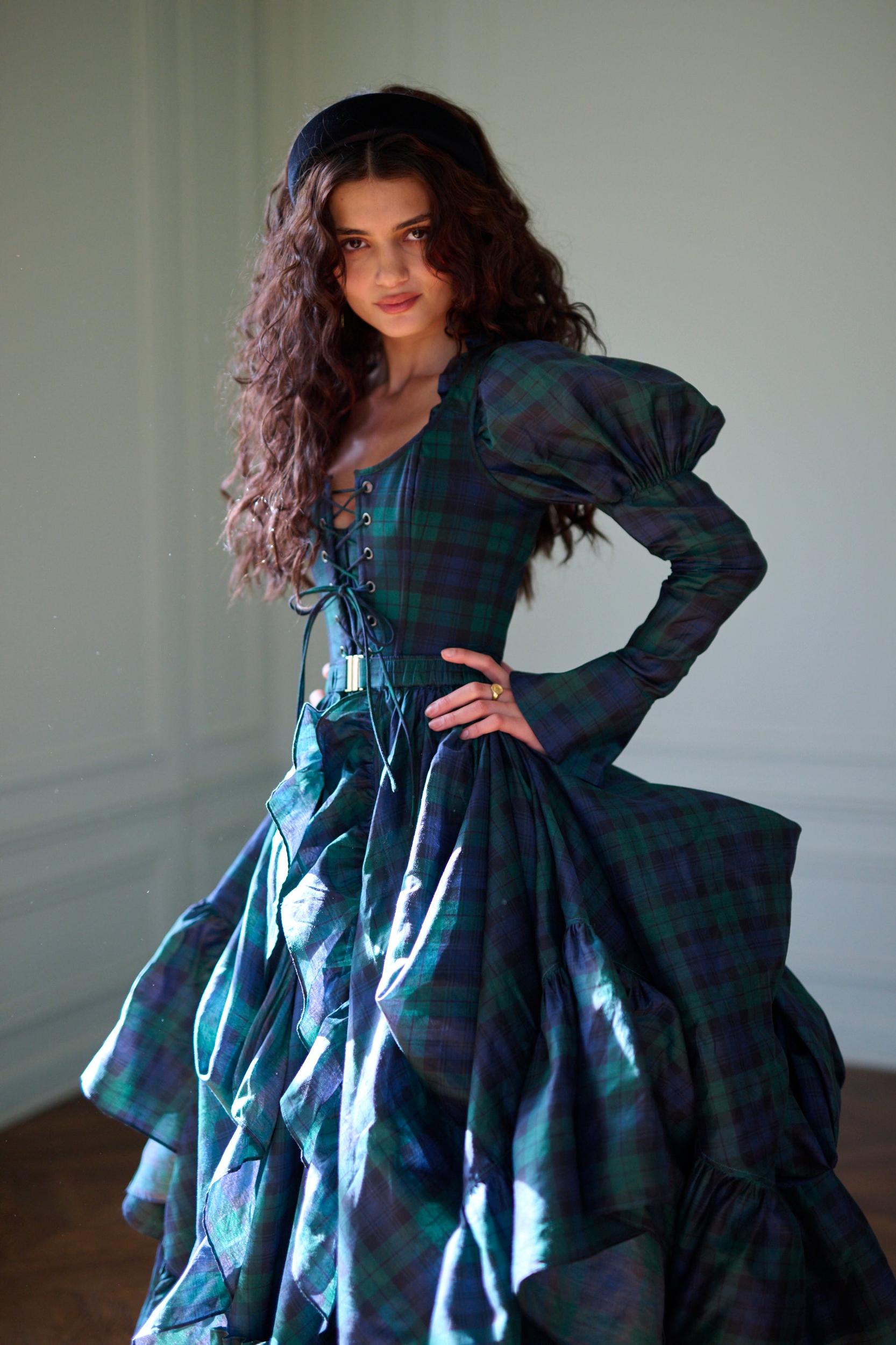 The Scotland Plaid Duchess Tournure Product Image