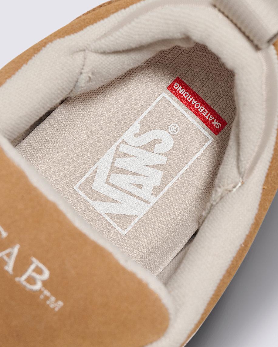 Skate Cab 4 Shoe in Brown / Gum| Vans US Product Image