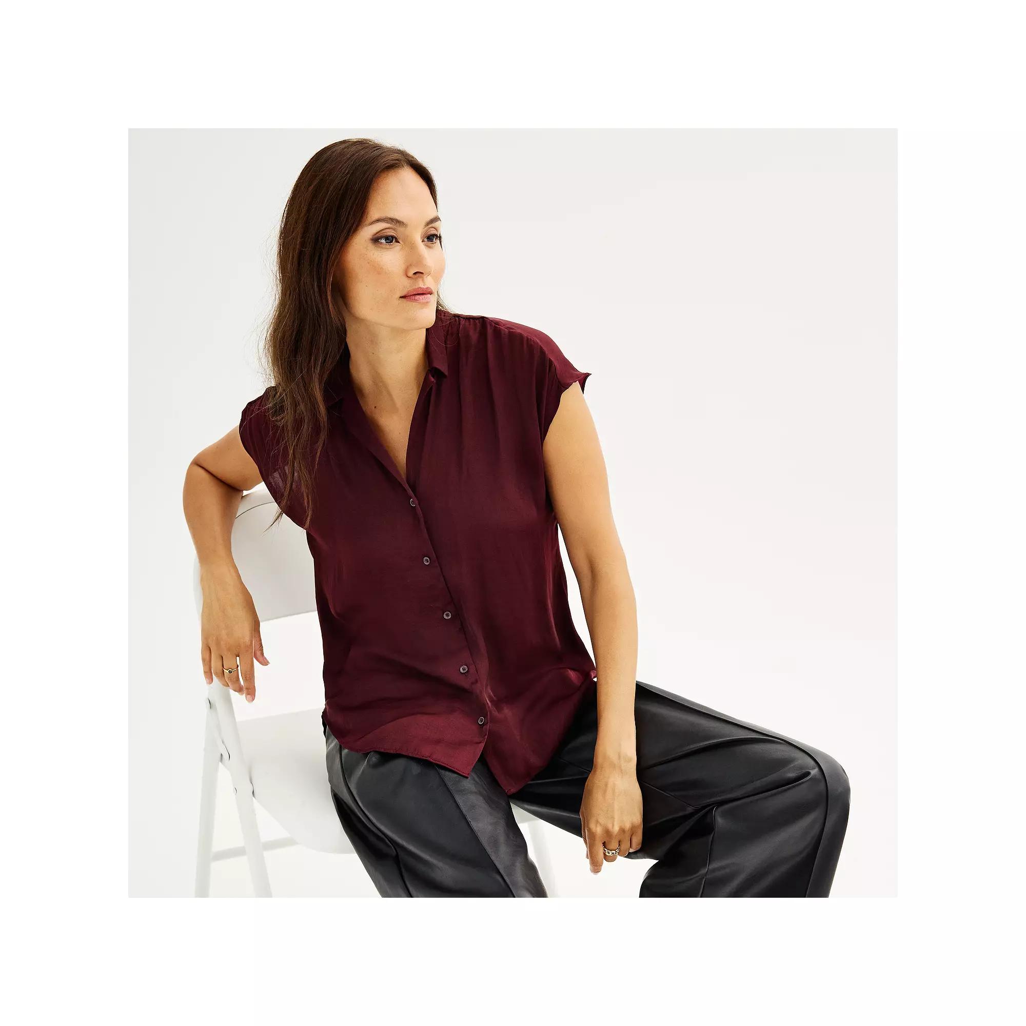 Women's Petite Nine West Short Sleeve Easy Lapel Shirt,  Product Image