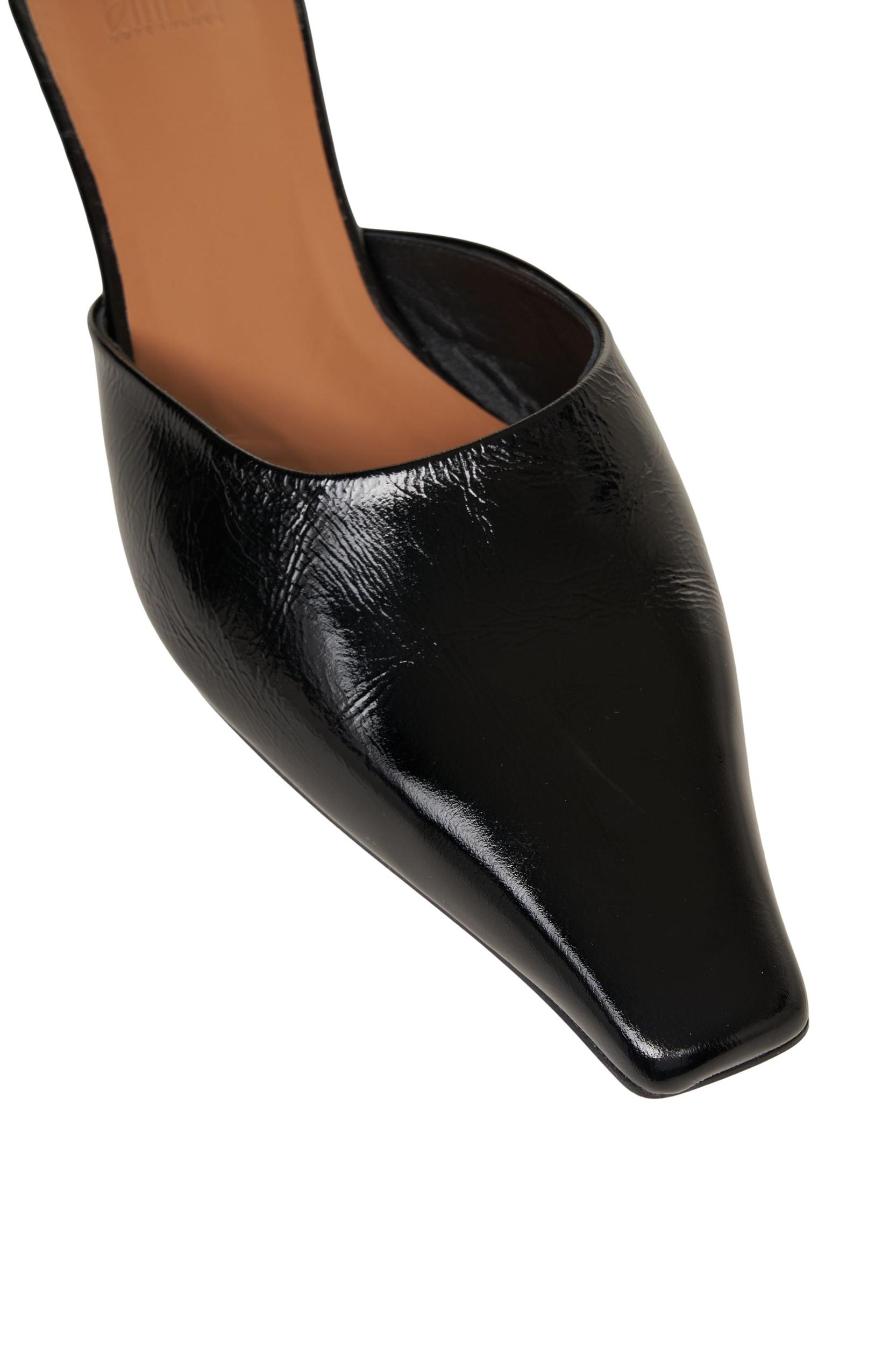 Patent leather kitten heels Product Image