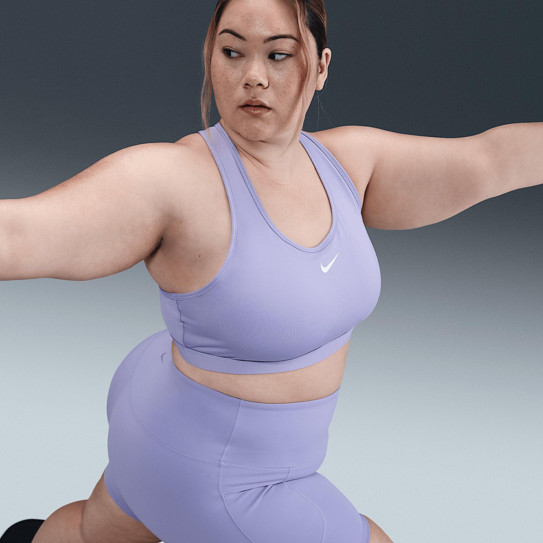 Nike Swoosh Medium Support Women's Padded Sports Bra (Plus Size) Product Image