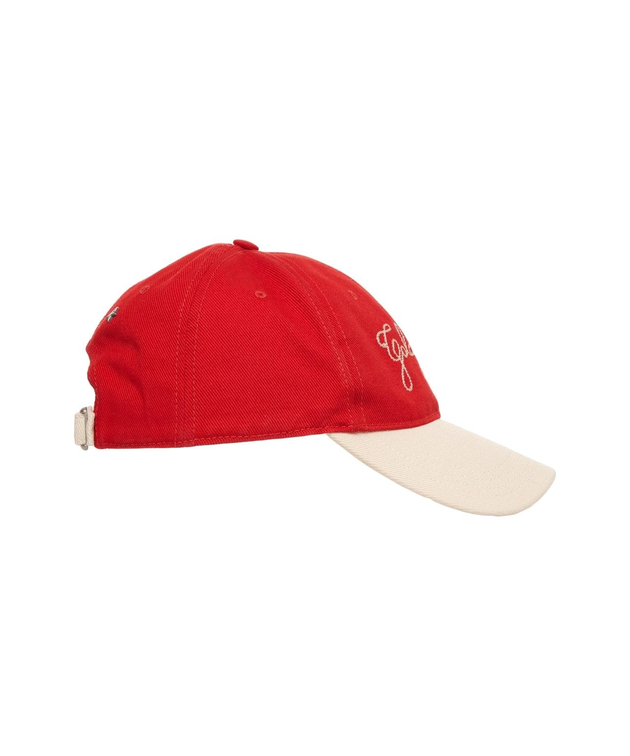 Baseball cap with logo embroidery Product Image