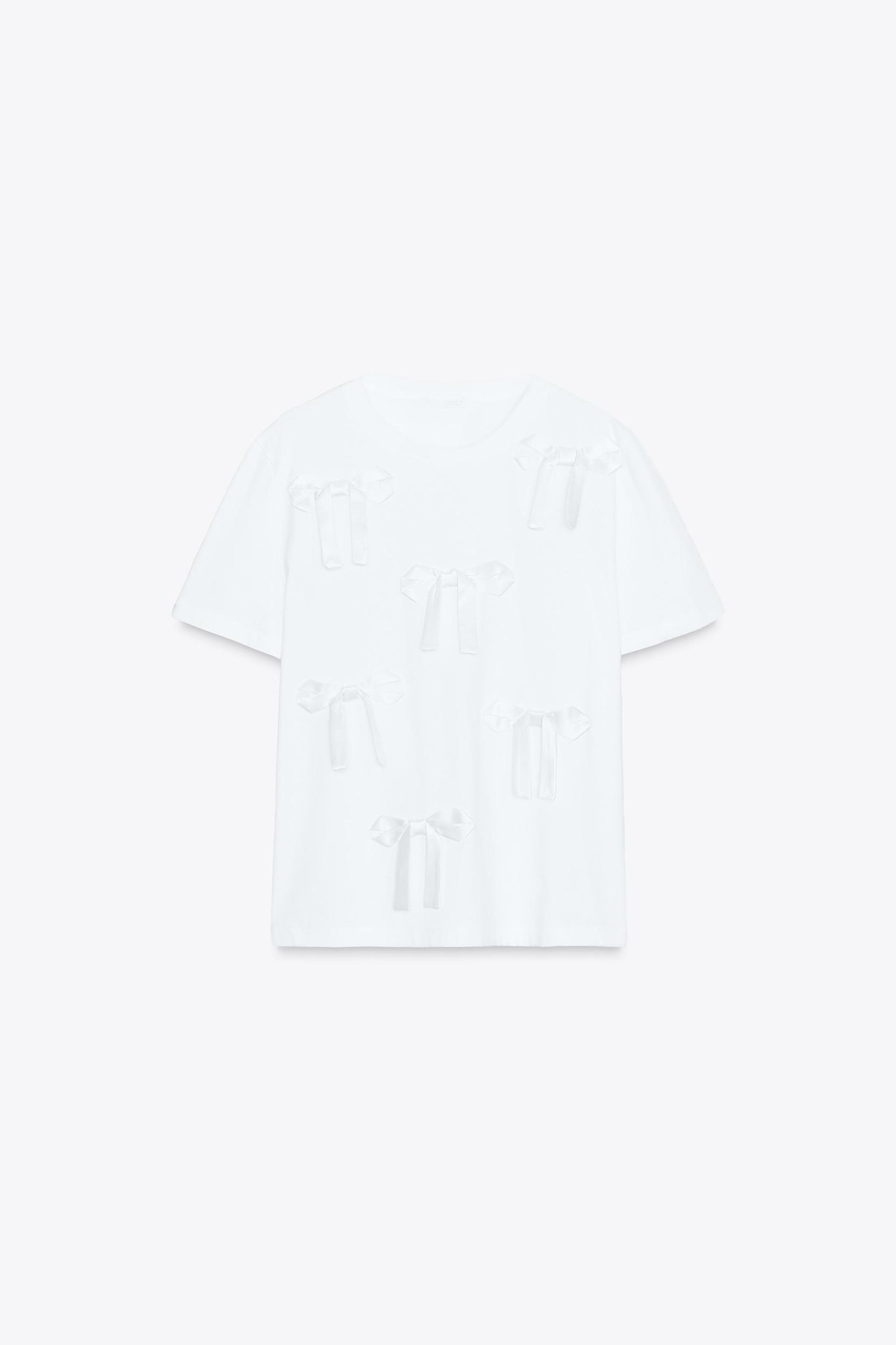 BOW T-SHIRT Product Image