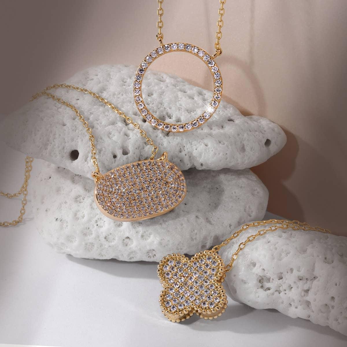 Open Pave Circle Pendant Product Image