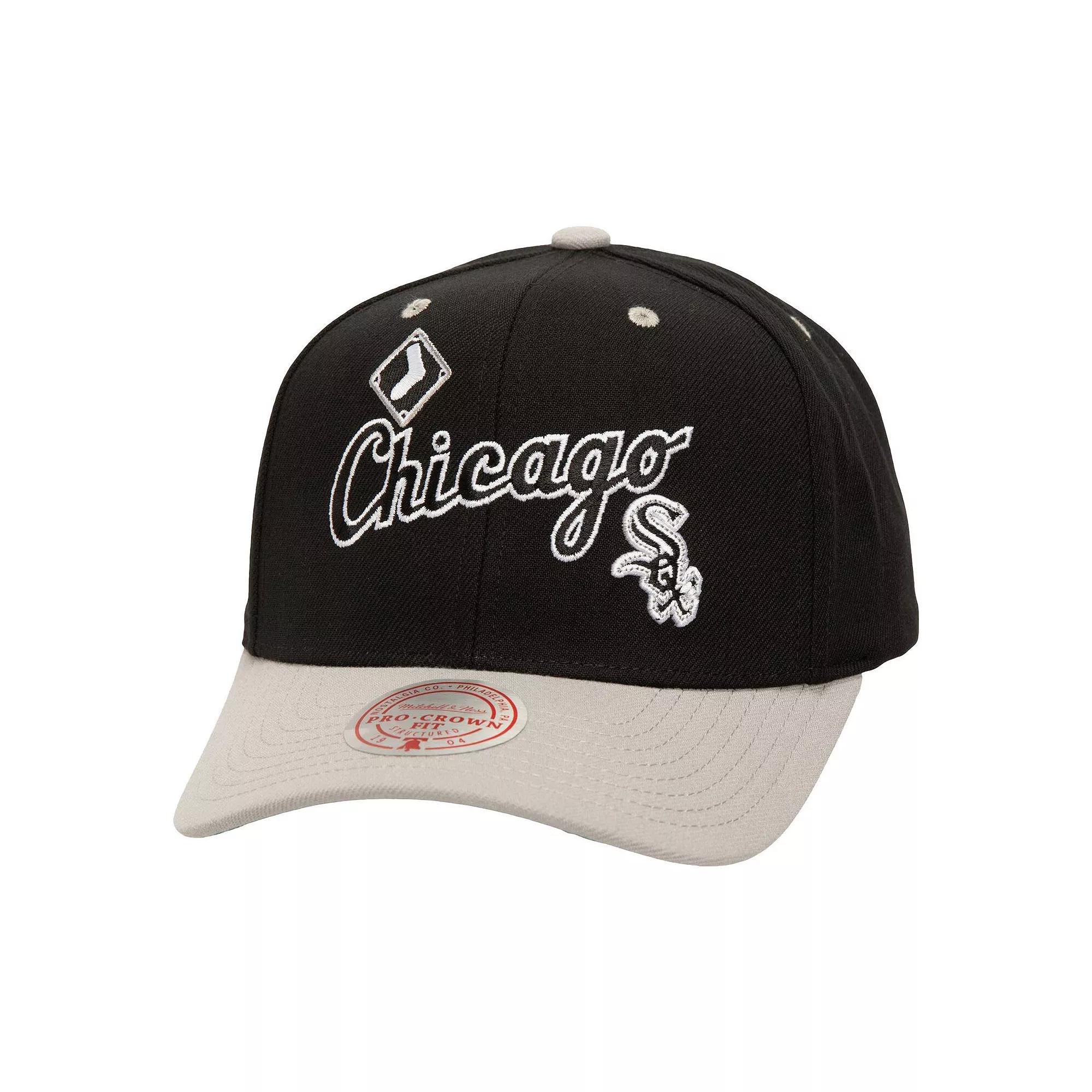 Men's Mitchell & Ness Black Chicago White Sox  All In 2.0 Adjustable Hat Product Image