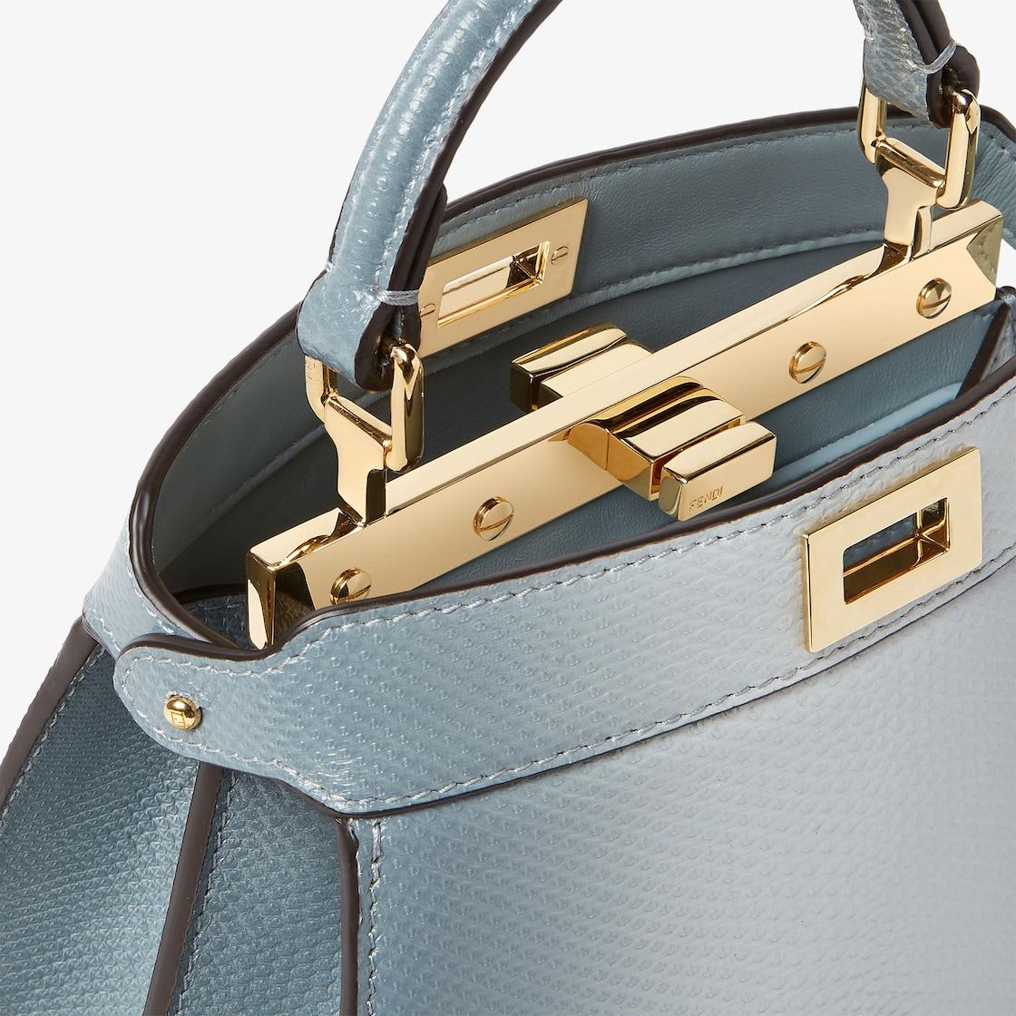 Peekaboo ISeeU PetitePearl gray gradient-effect karung bag Product Image