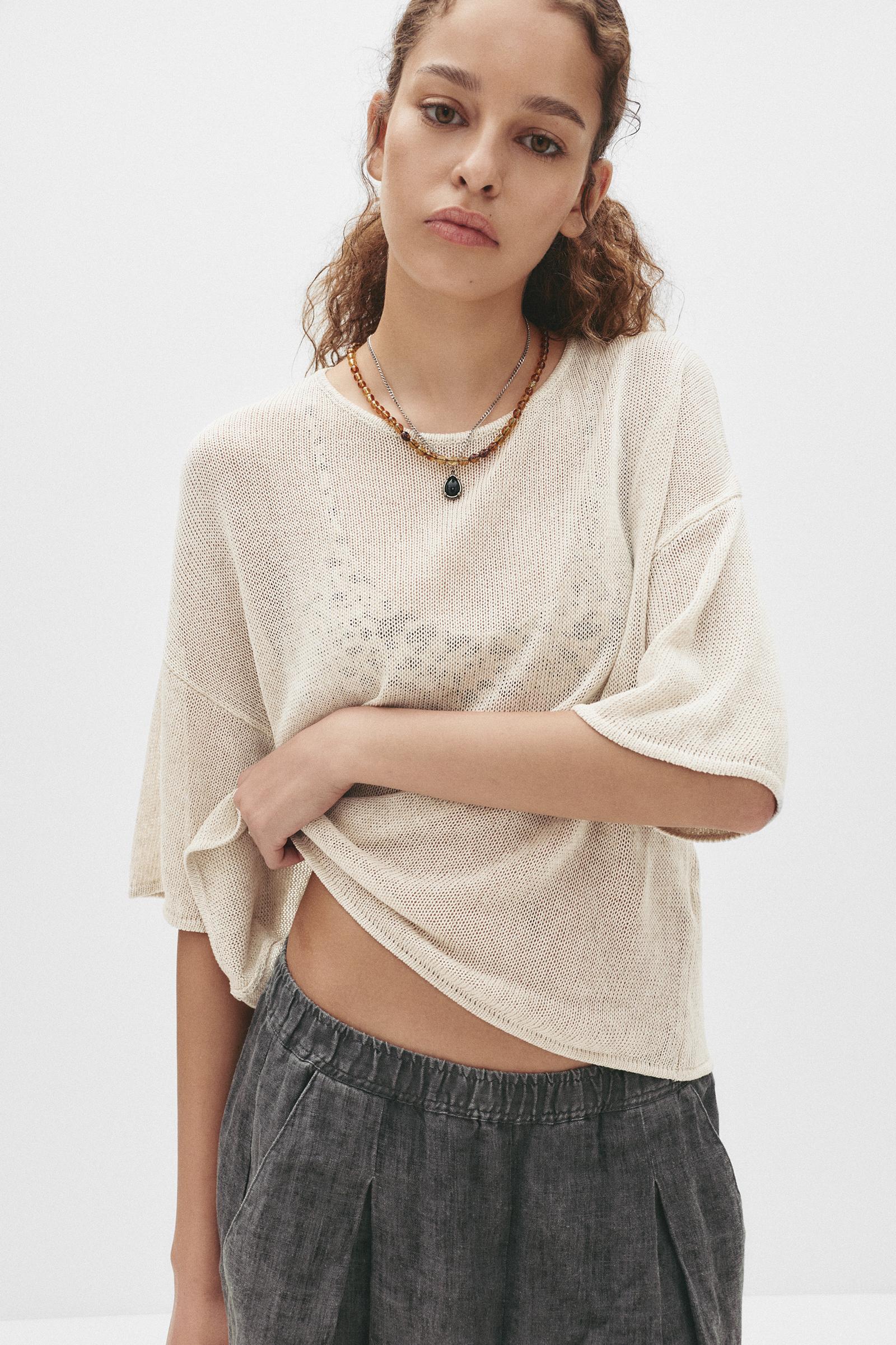 Rustic short sleeve sweater Product Image