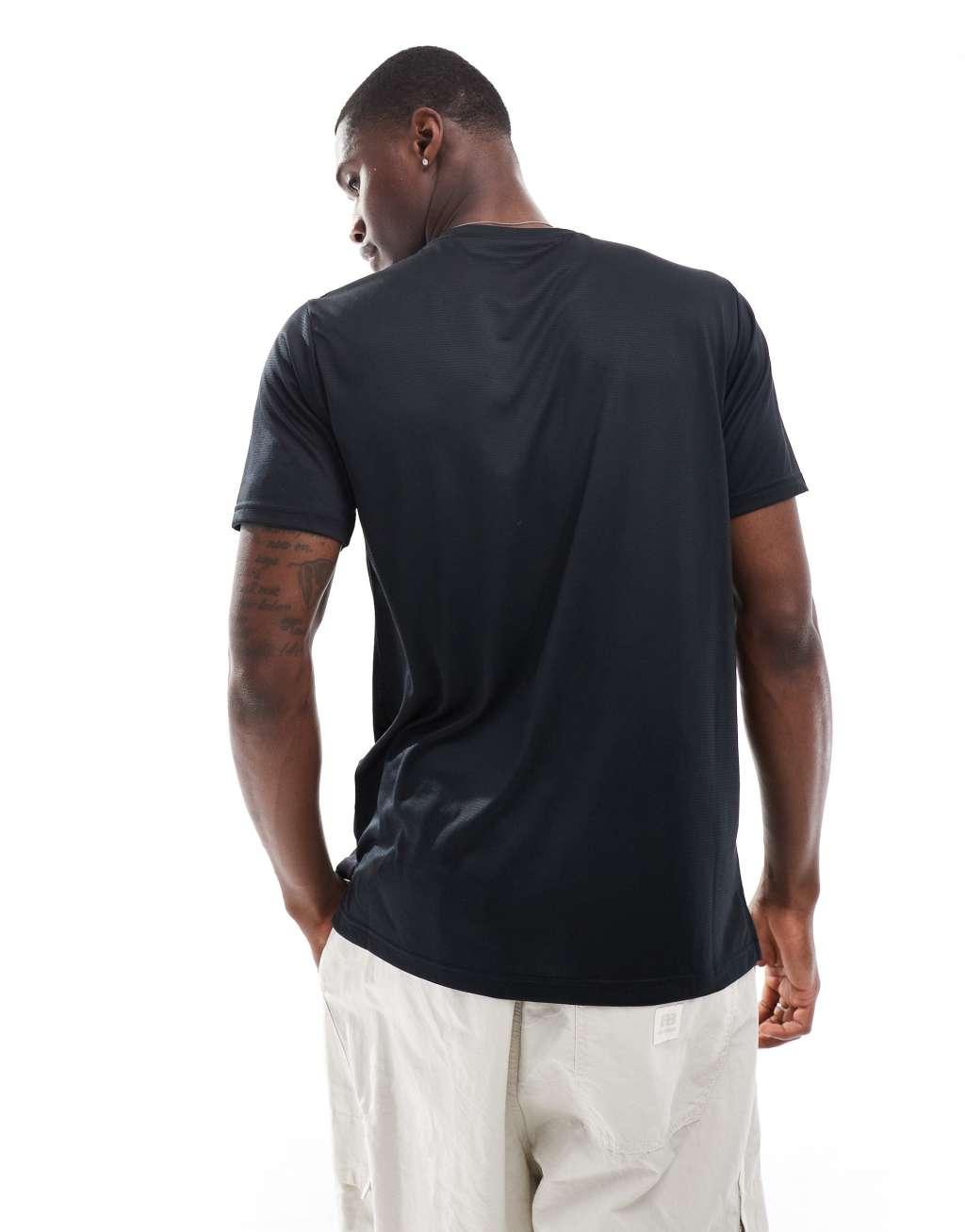 New Balance athletic essentials t-shirt in black Product Image