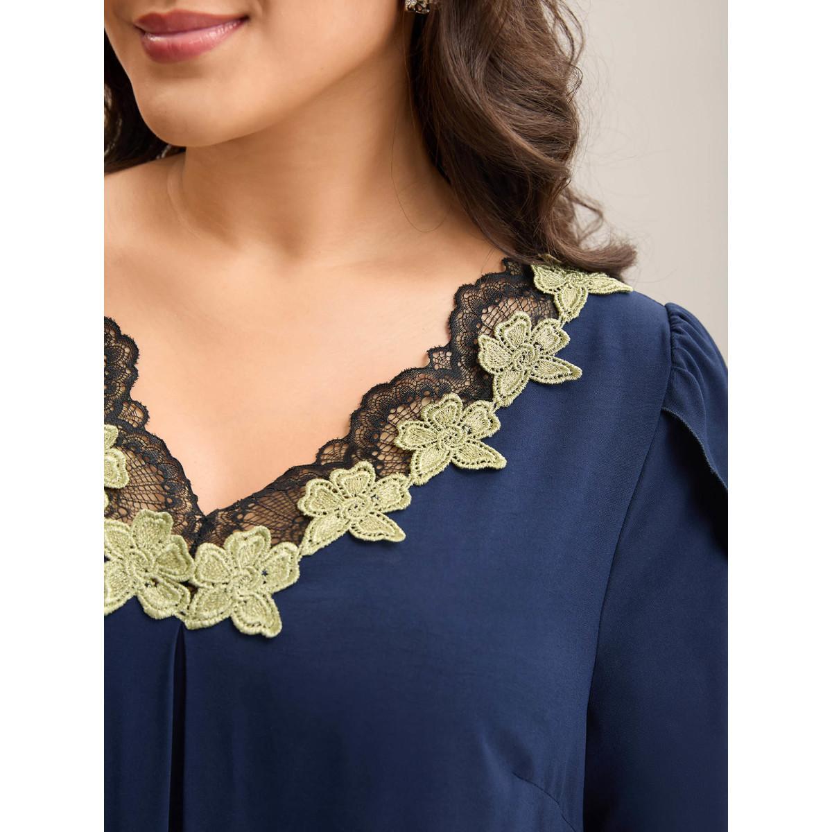 Plus Size Petal Sleeve Pleated Pockets Midi Dress DarkGreen Women Office Round Neck Short sleeve Curvy BloomChic 10/M Product Image