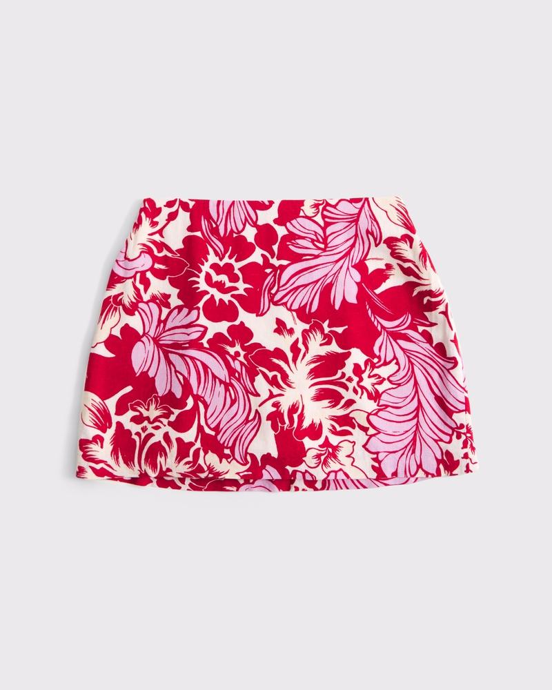 The A&F Scarlett Curve Love Linen-Blend Mini Skort Product Image