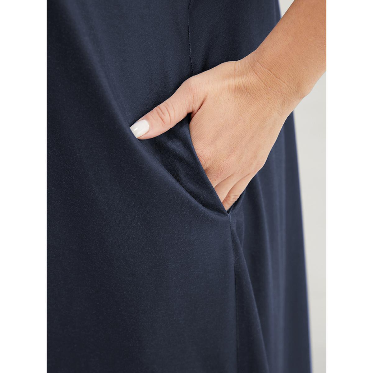 Plus Size Striped Raglan Sleeve Pocket Arc Hem Dress Navy Women Casual Arc Hem V-neck Short sleeve Curvy Midi Dress BloomChic 12/L Product Image