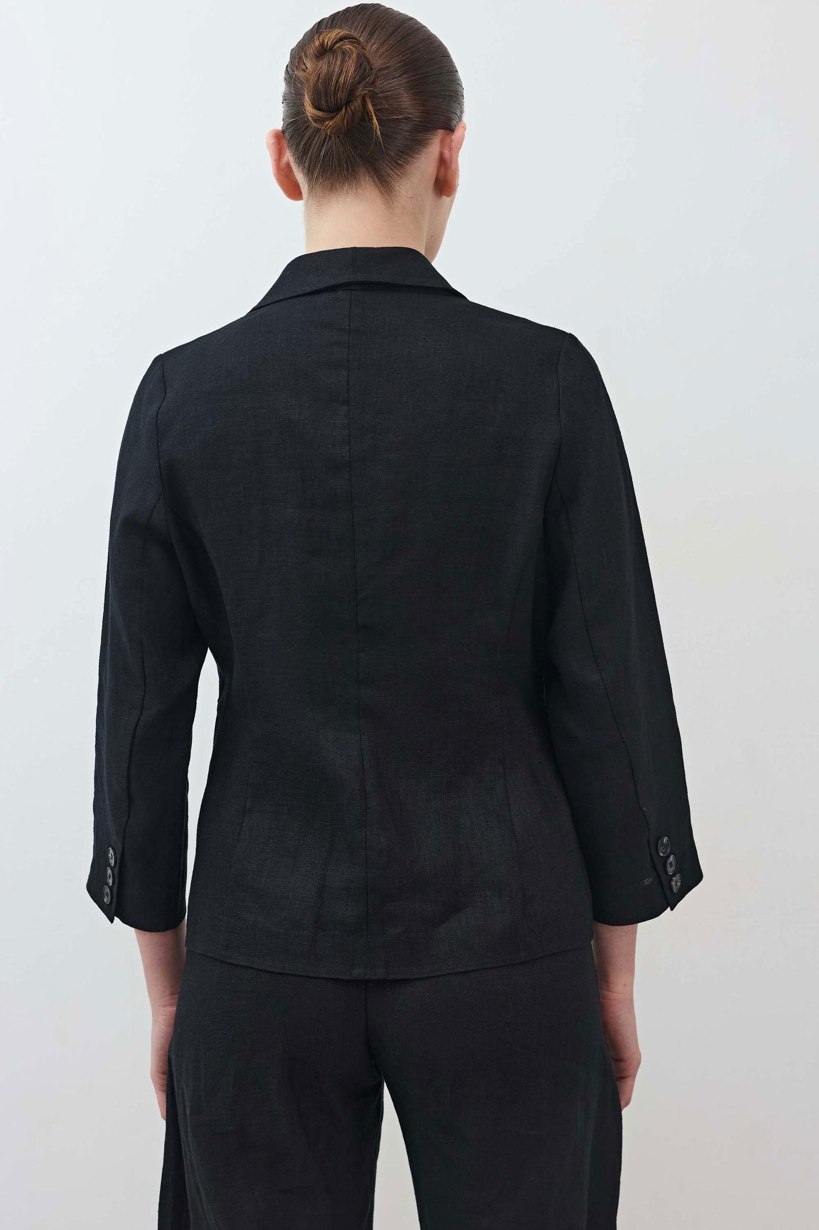 The Cropped Tulip Hem Blazer Product Image