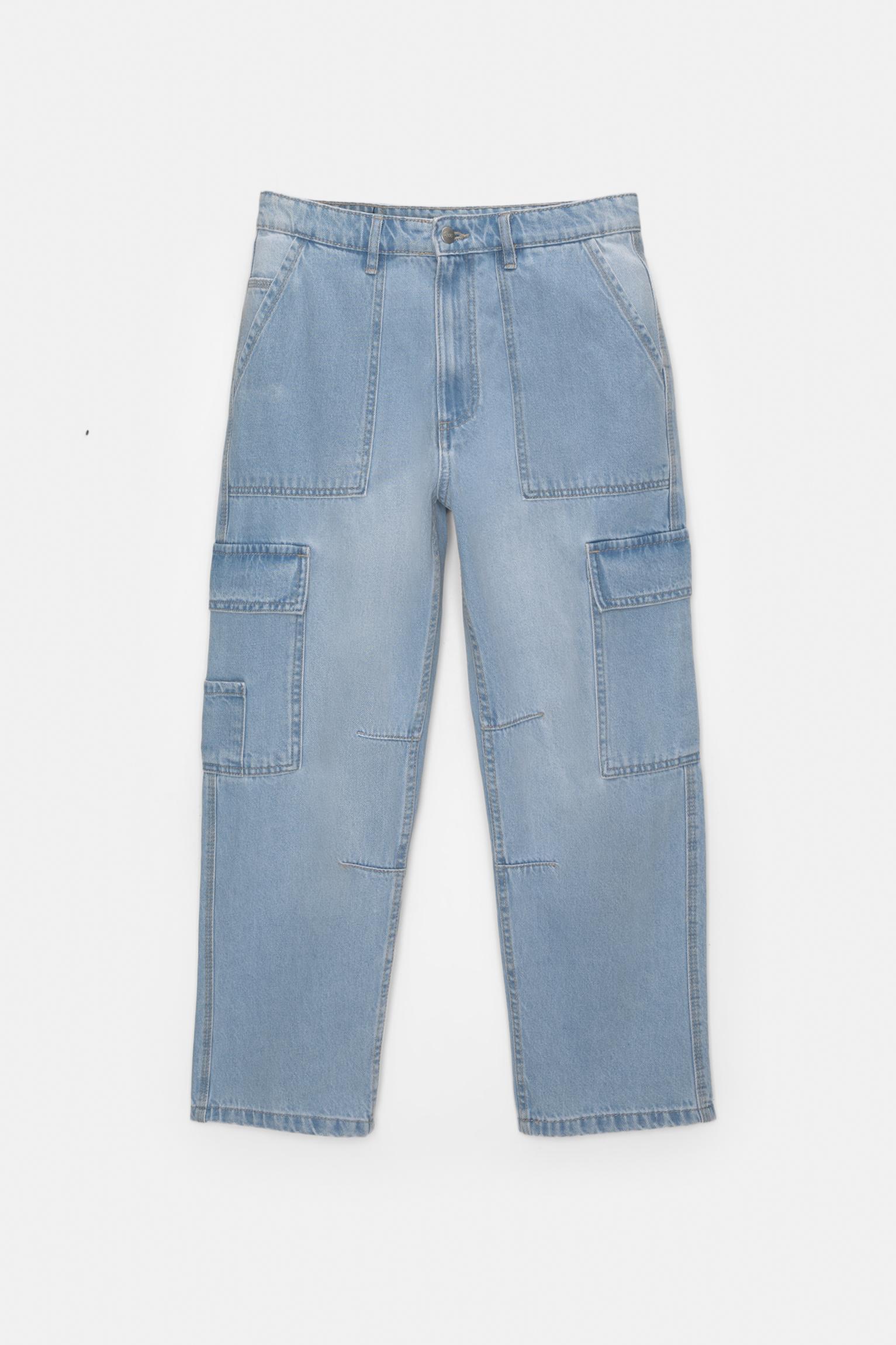 Straight-leg cargo jeans Product Image