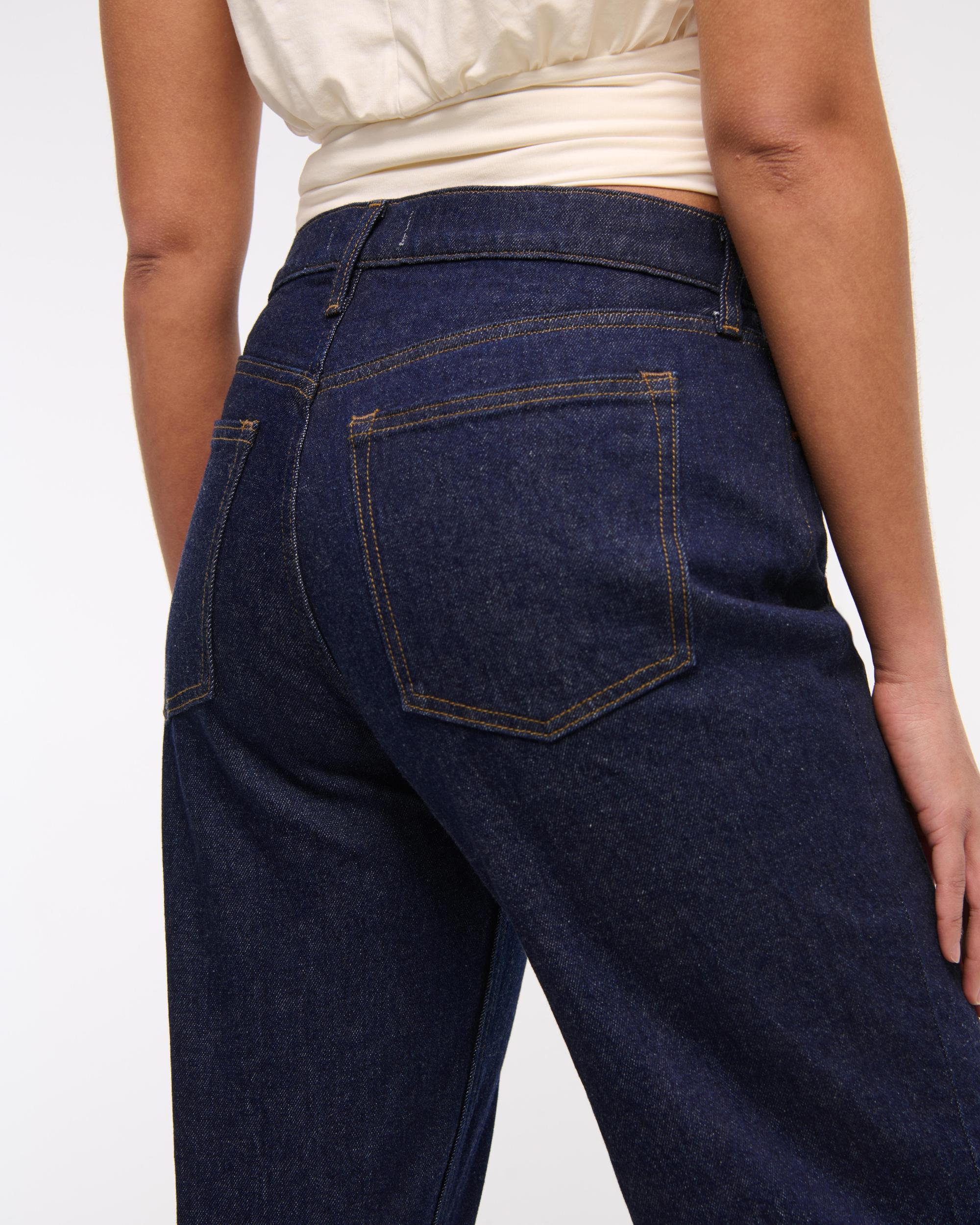 Curve Love Low Rise Baggy Jean Product Image