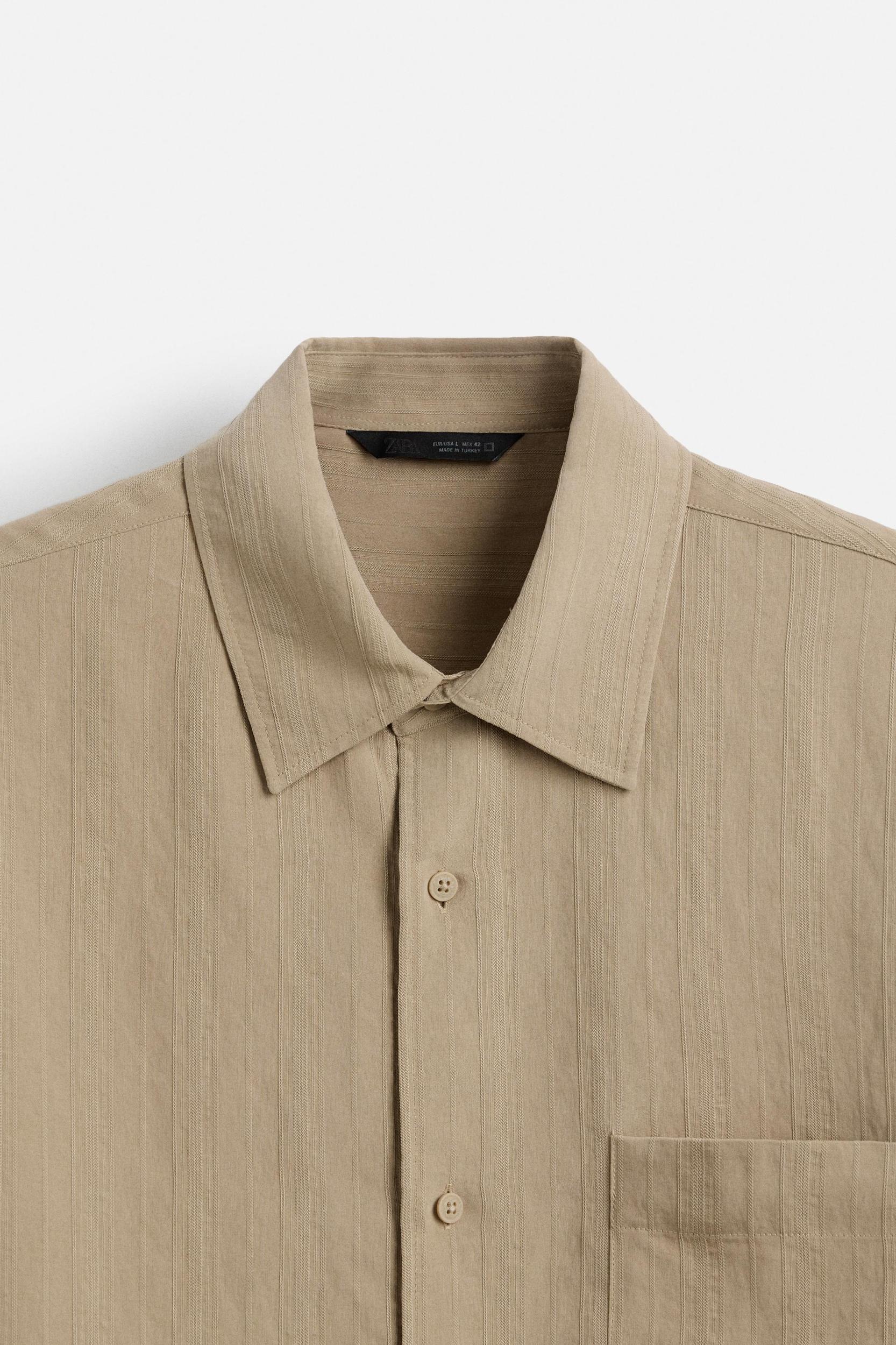 FLOWY POCKET SHIRT Product Image