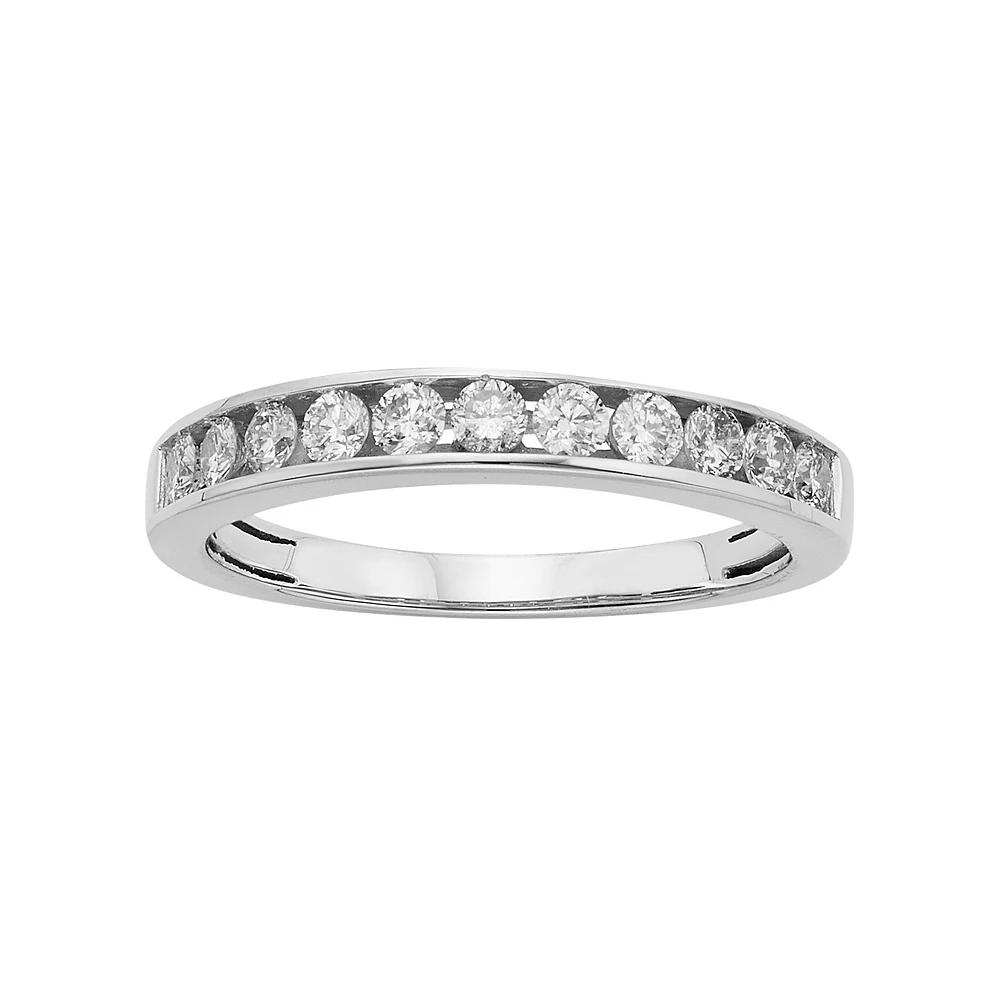 The Regal Collection IGL Certified Diamond Wedding Ring in 14k Gold (1/2 Carat T.W.), Women's, Size: 6, White Product Image