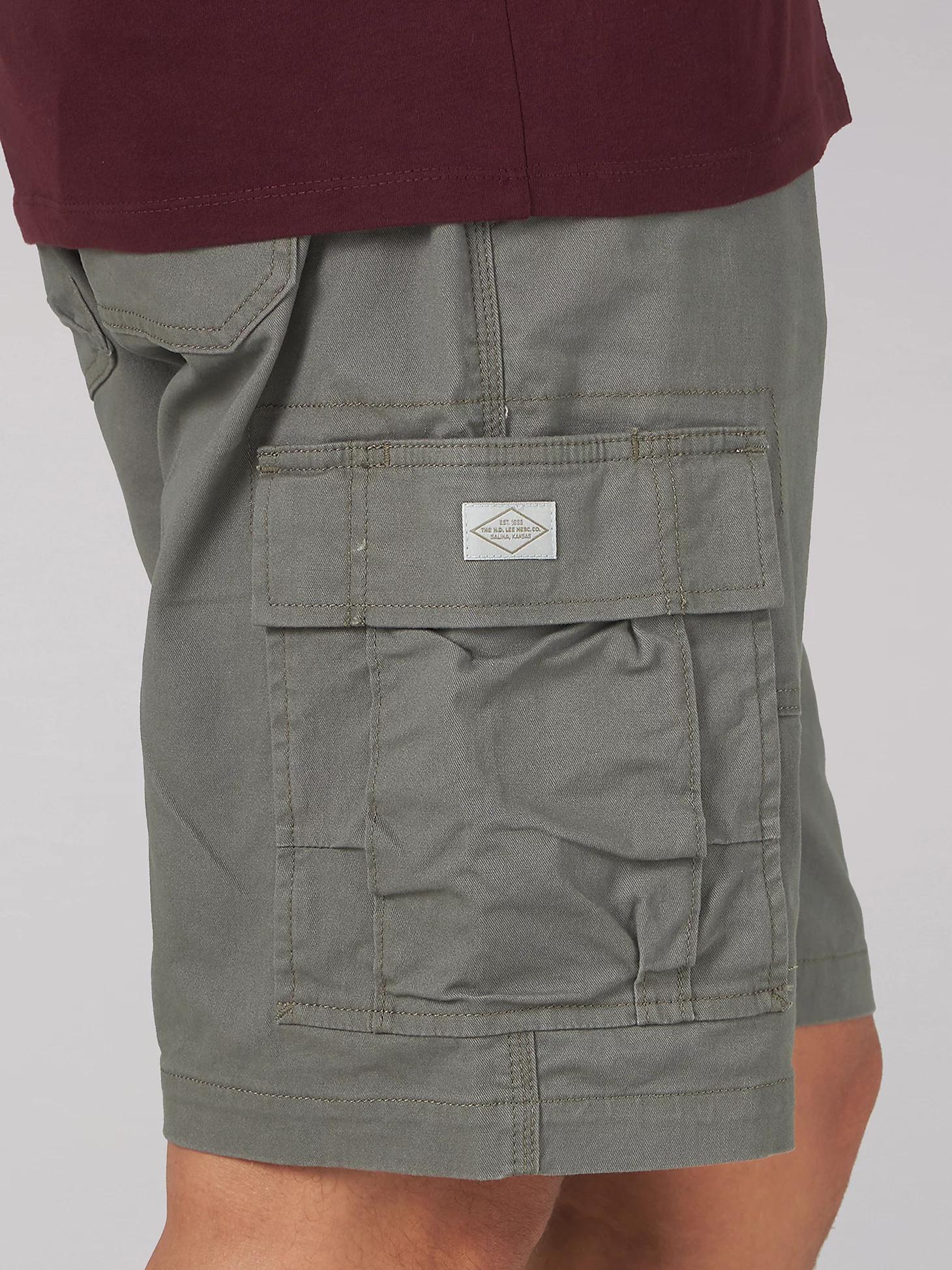 Men's Extreme Motion Carolina Cargo Short | Men's Shorts | Lee® Product Image