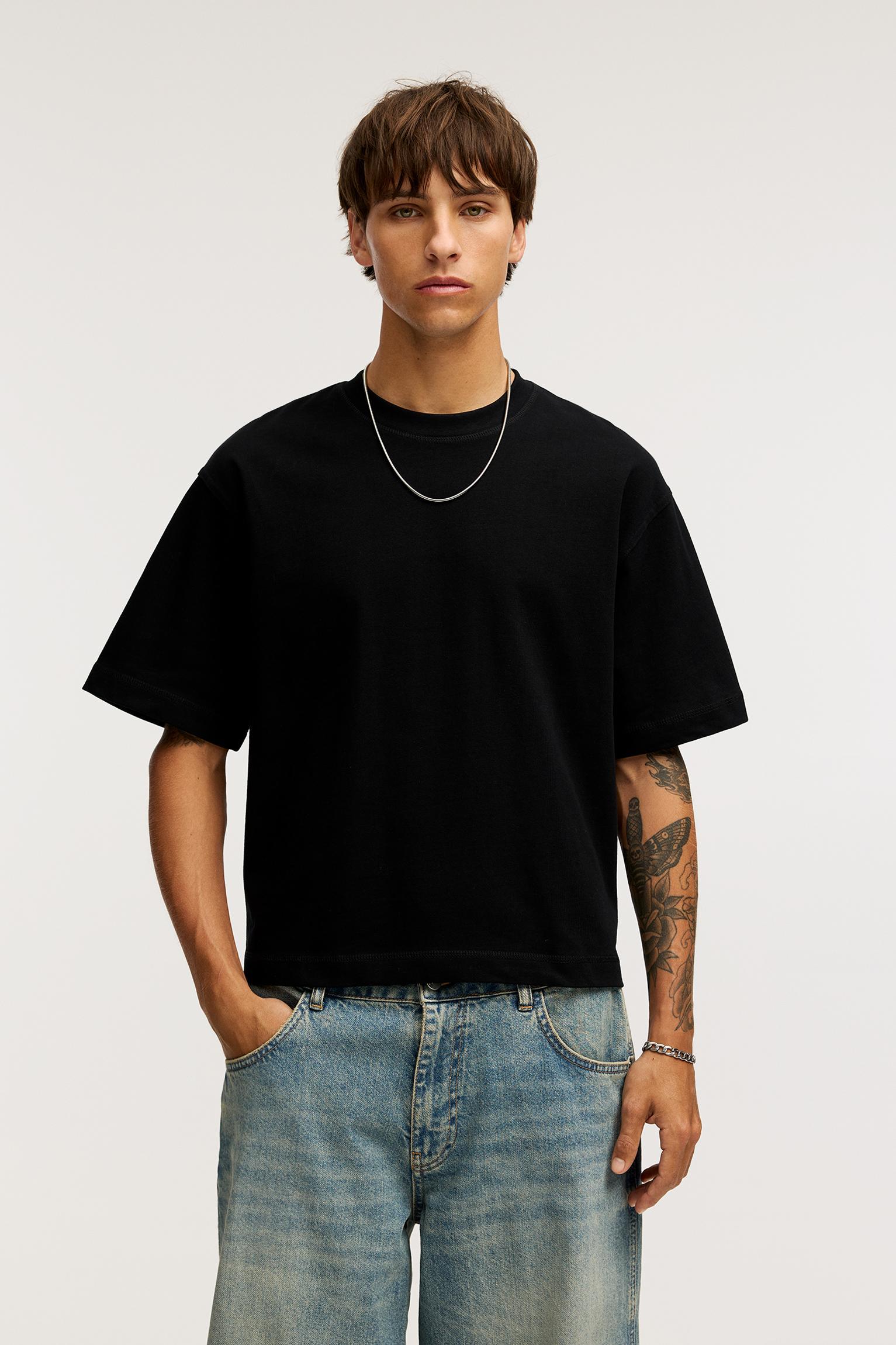 Cropped T-shirt Product Image
