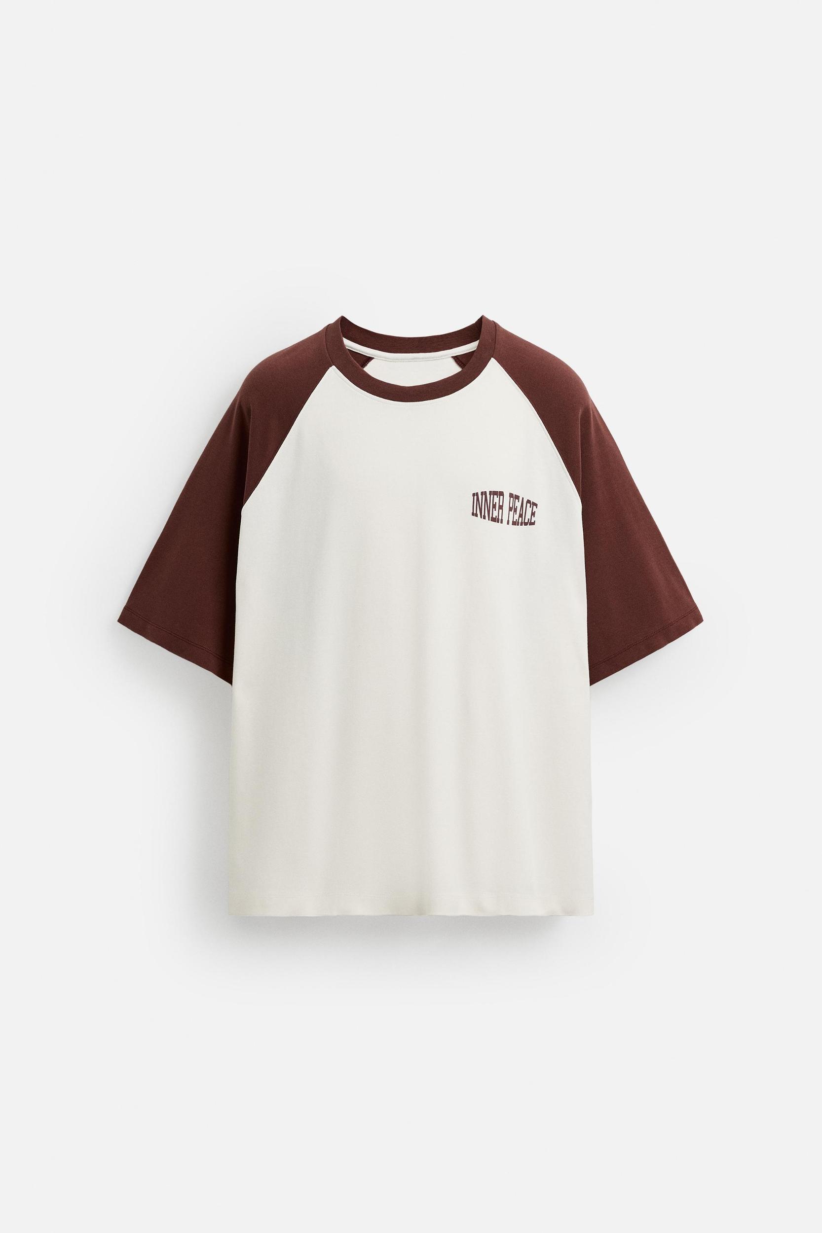 COLOR BLOCK TEXT T-SHIRT Product Image