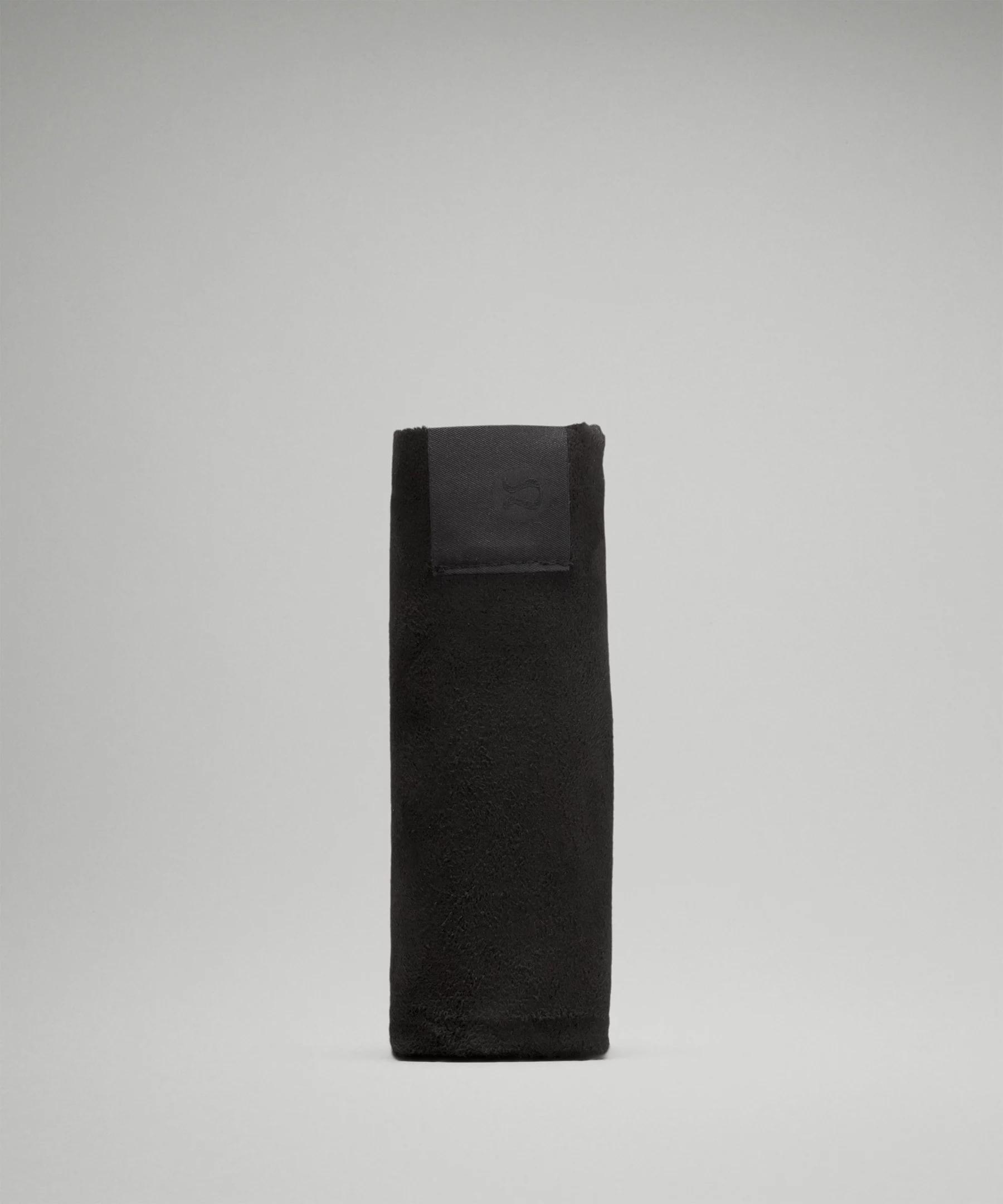 The (Small) Towel Product Image