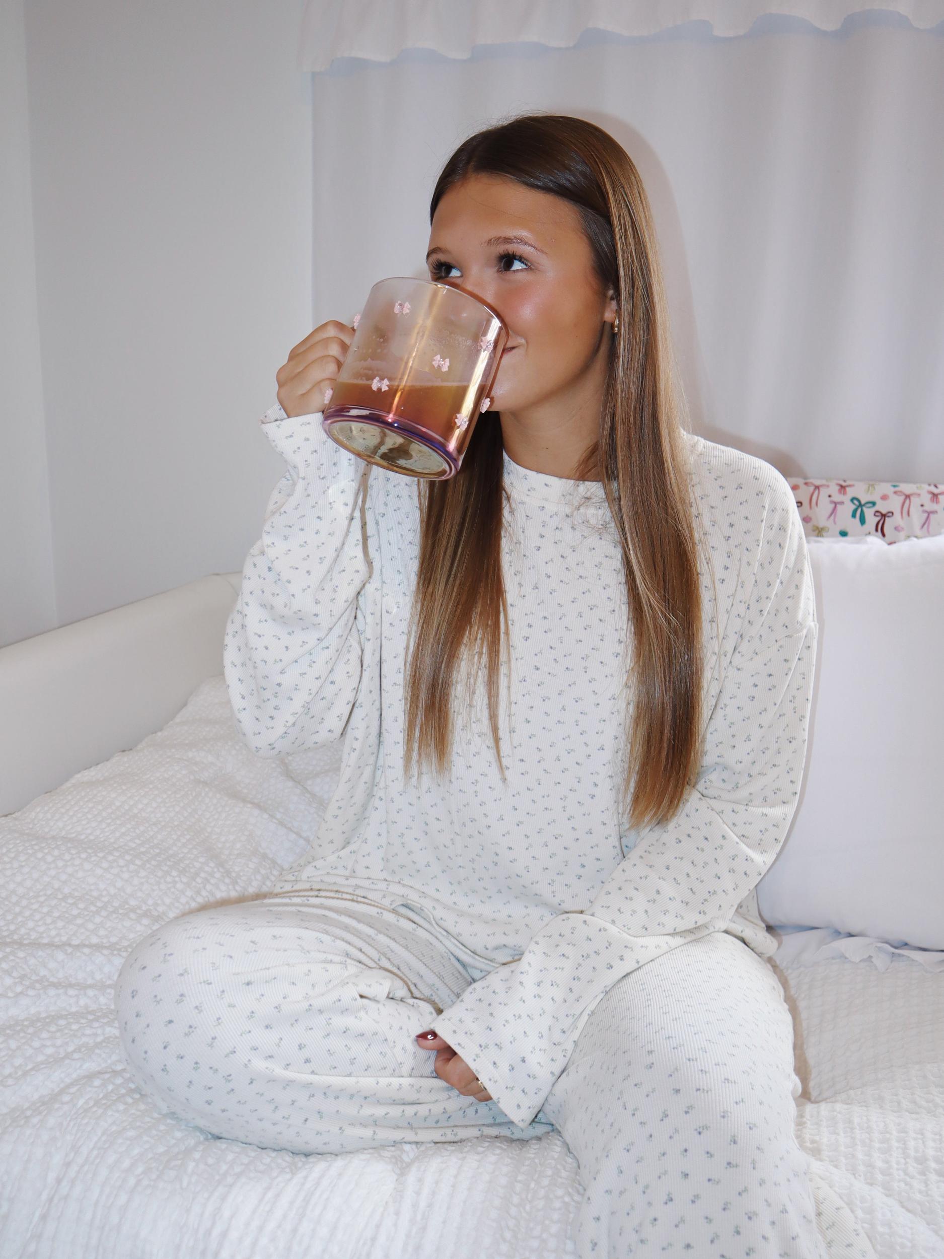 Light Pink Ditsy Floral Long Sleeve Pajama Top Product Image