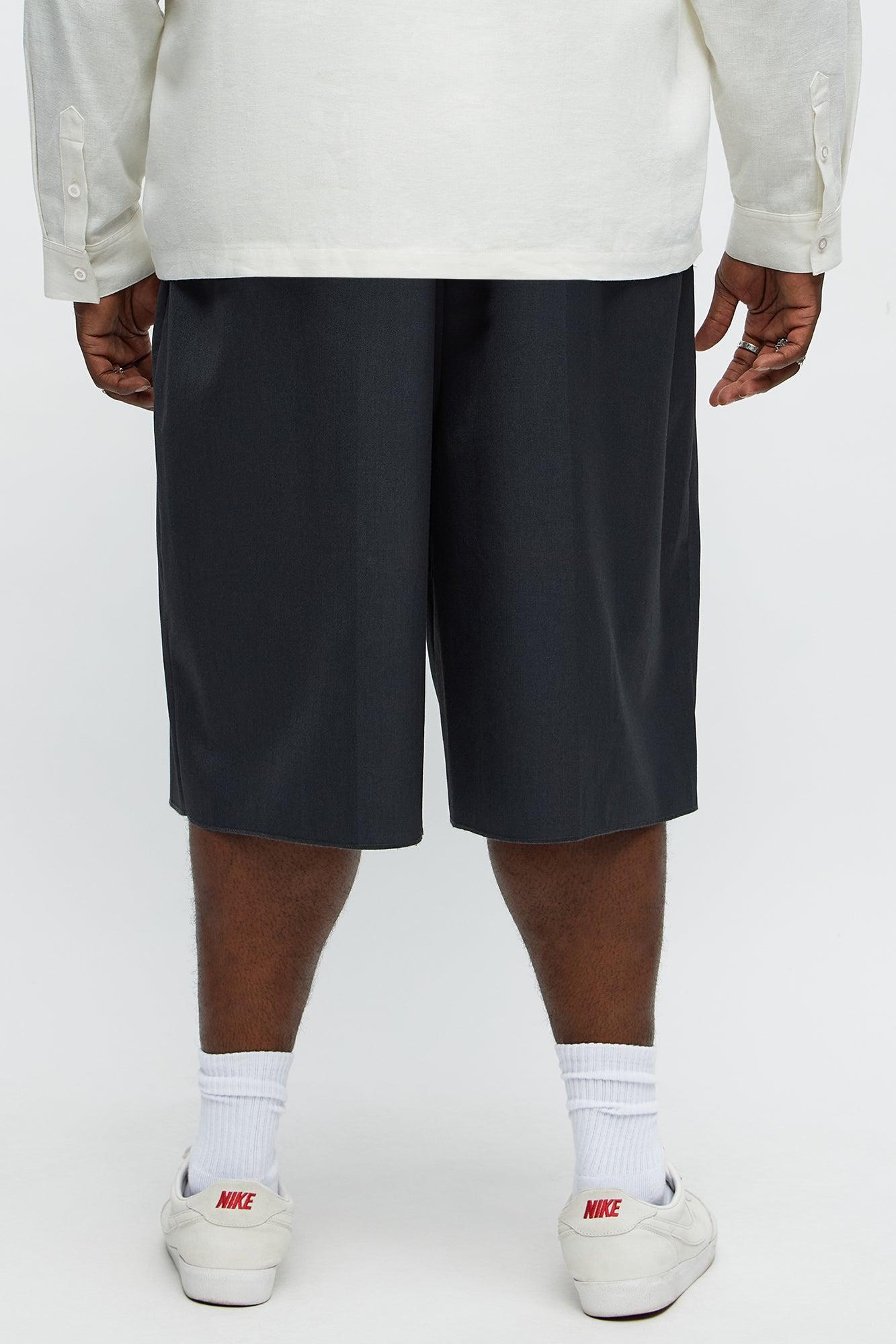 Baggy Pleated Trouser Shorts - Grey Male Product Image