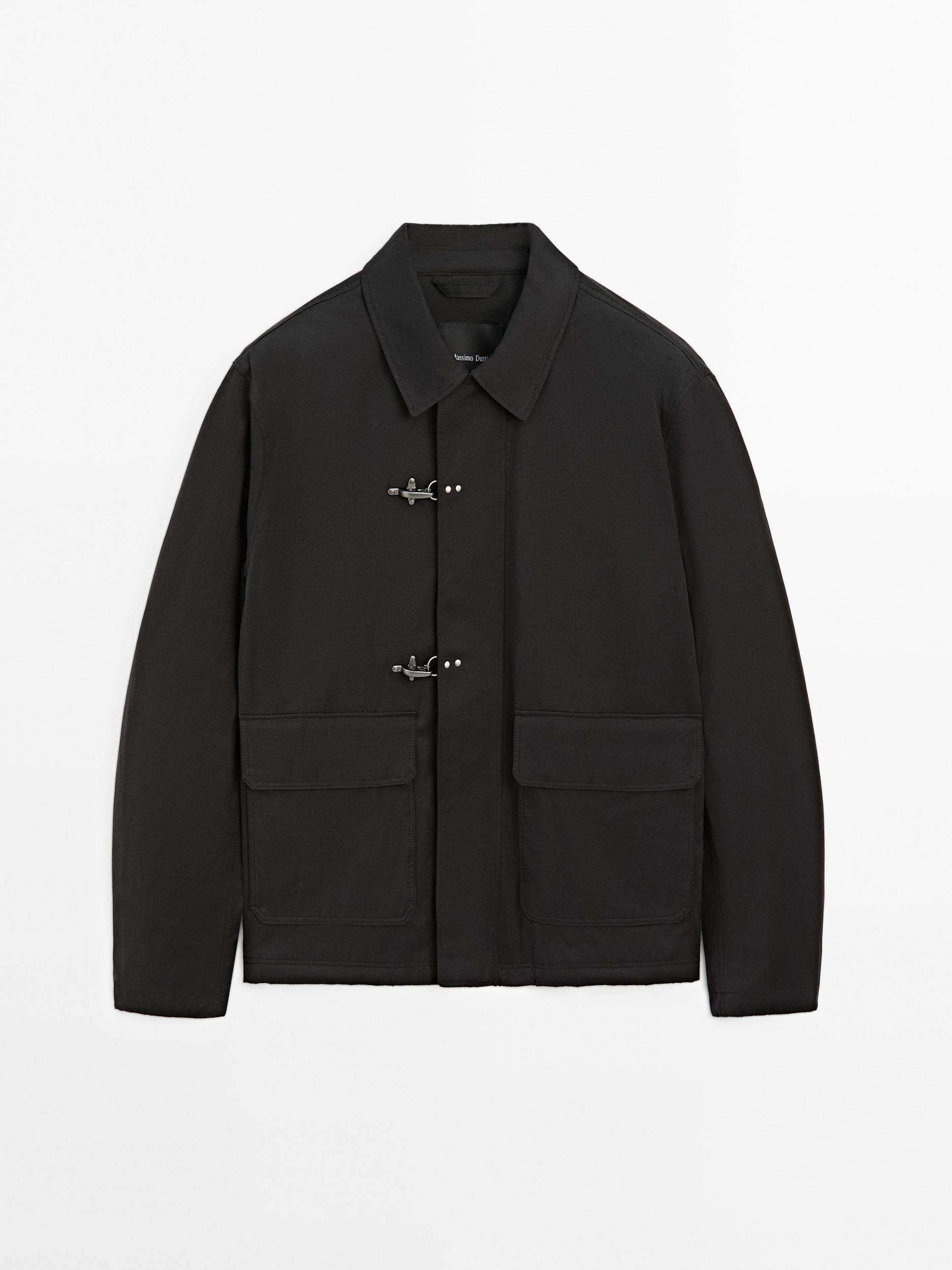 Water-repellent toggle jacket Product Image