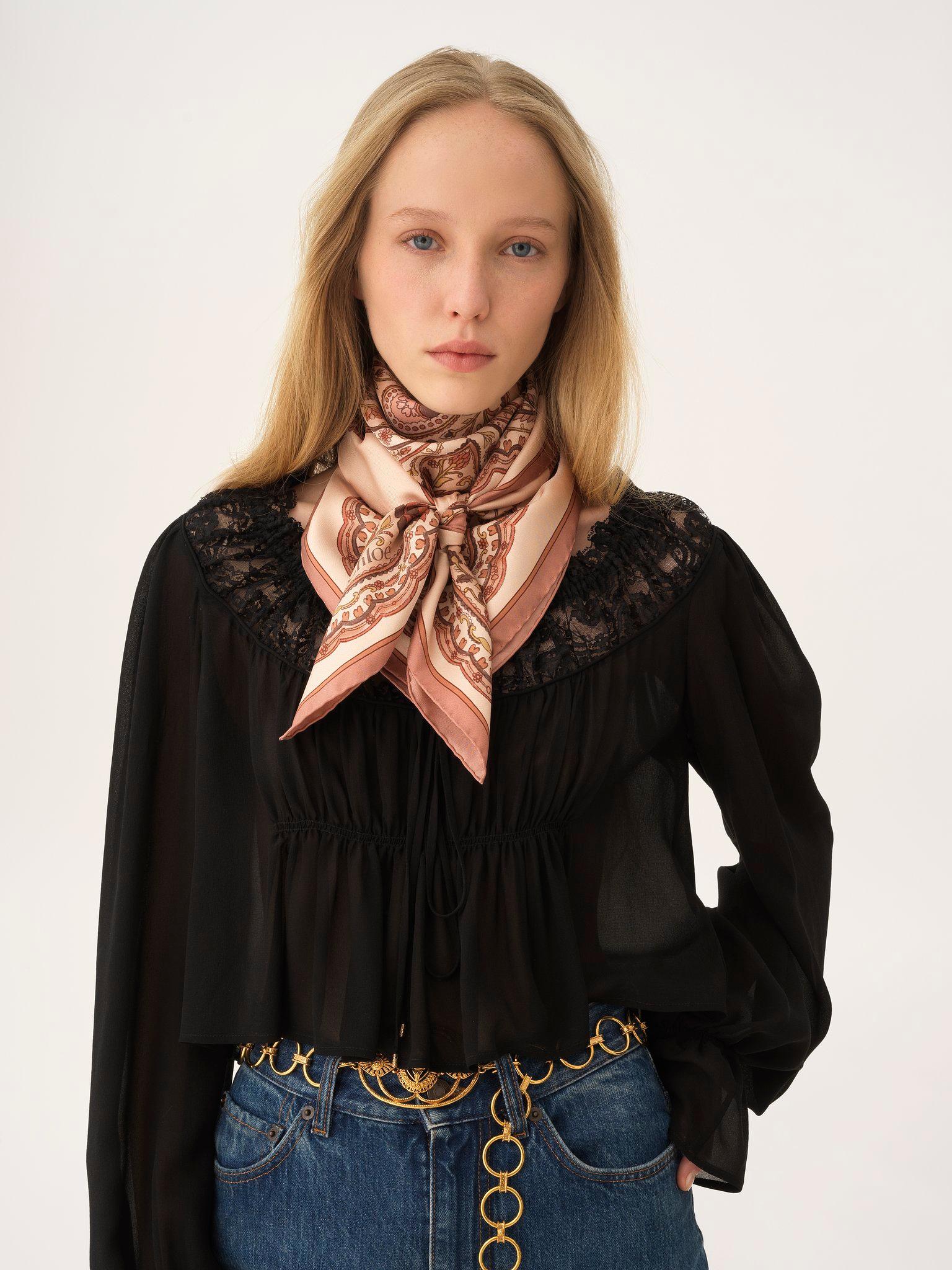 The Chloé Paisley square scarf in silk twill Product Image