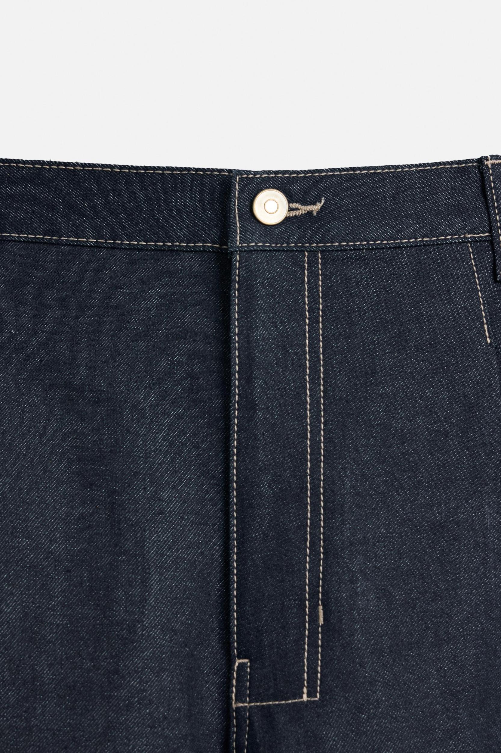 WIDE FIT DENIM SHORTS Product Image