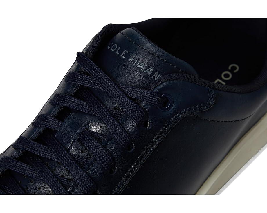 Grand Crosscourt Traveler Sneaker Product Image