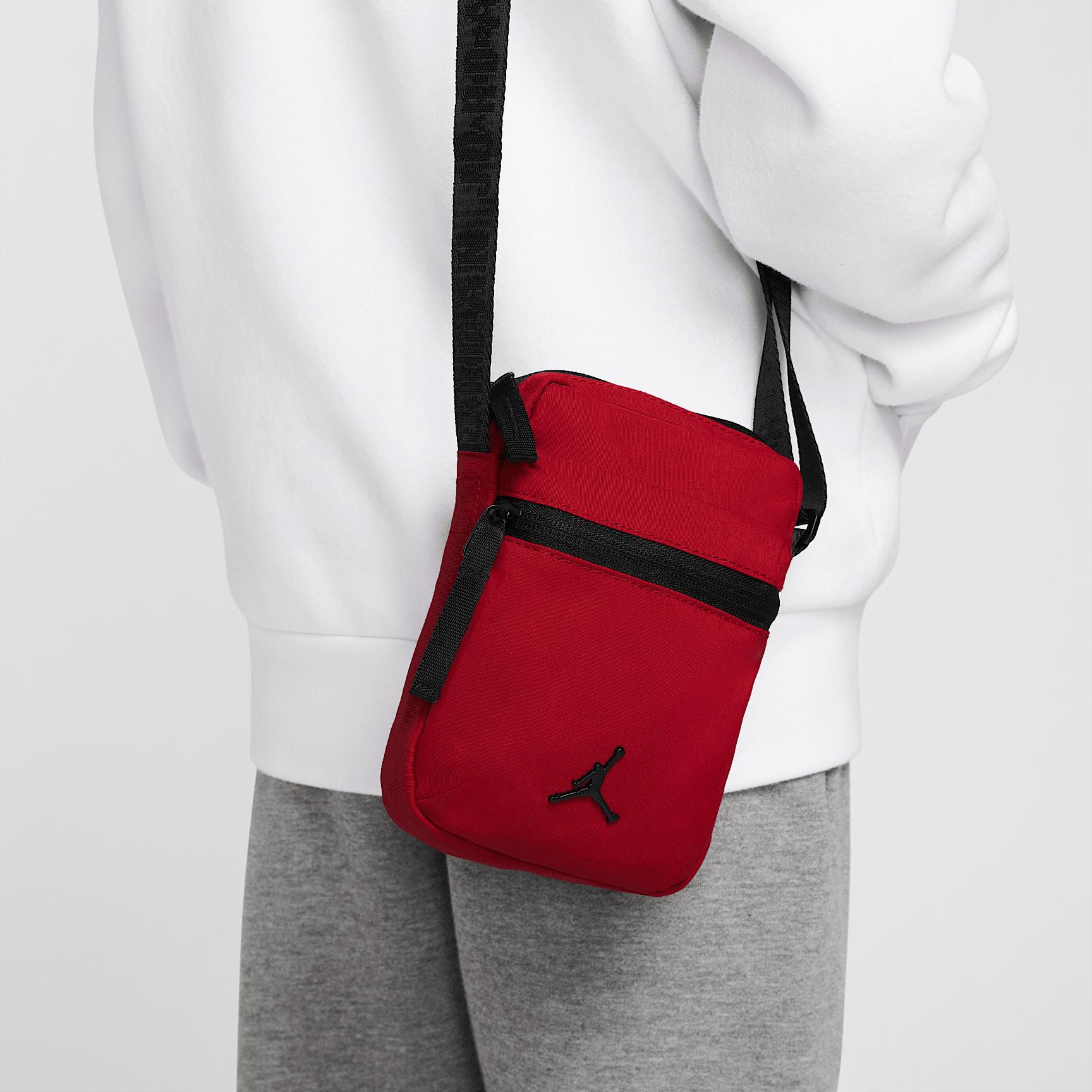 Jordan Festival Bag Product Image