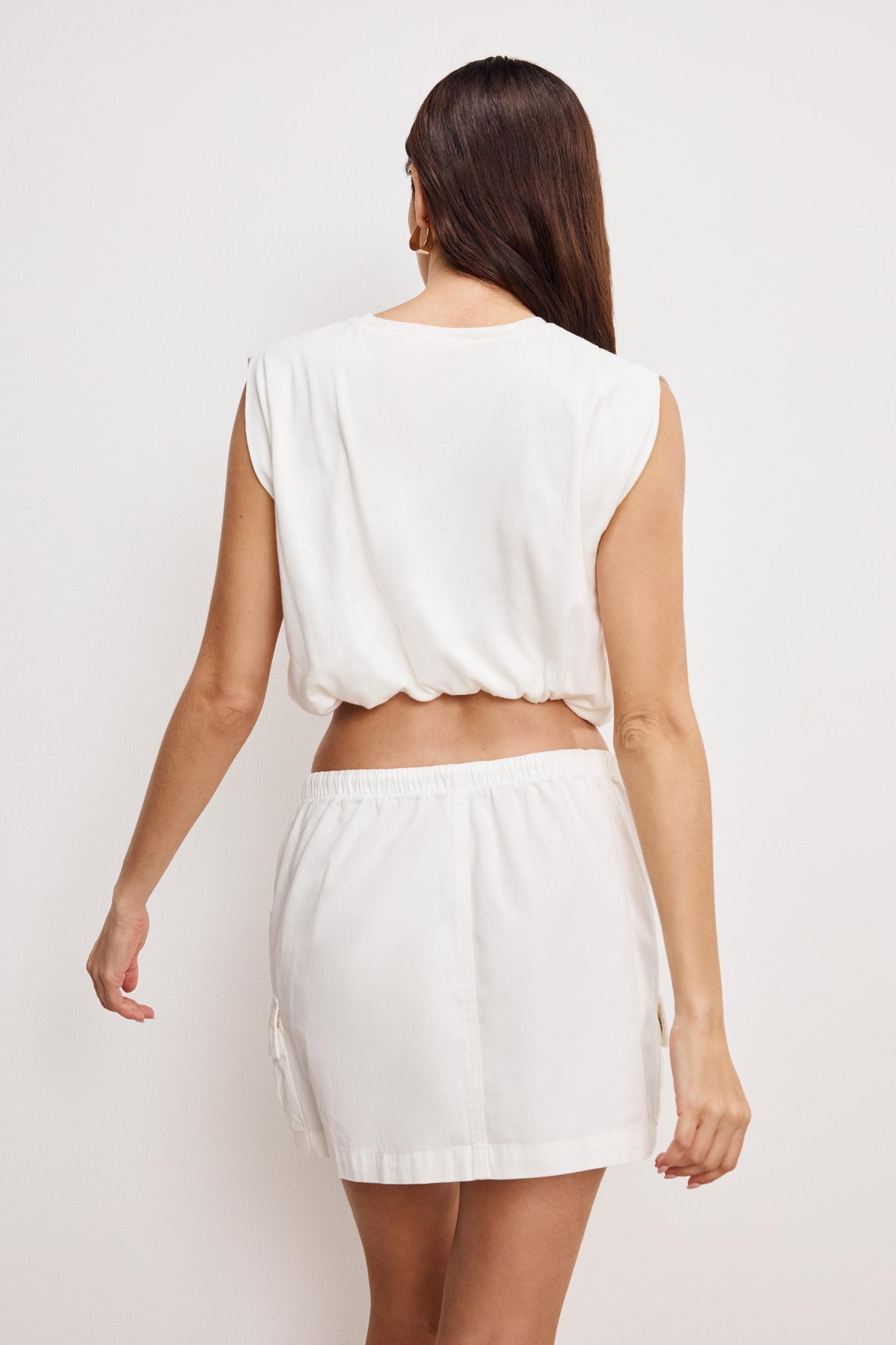 COTTON MUSCLE TEE | CLOUD WHITE Product Image