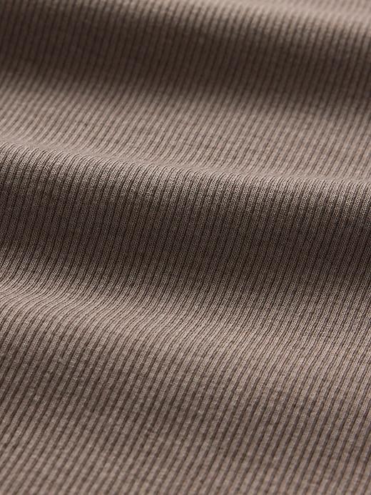 Modern Rib Crop T-Shirt Product Image