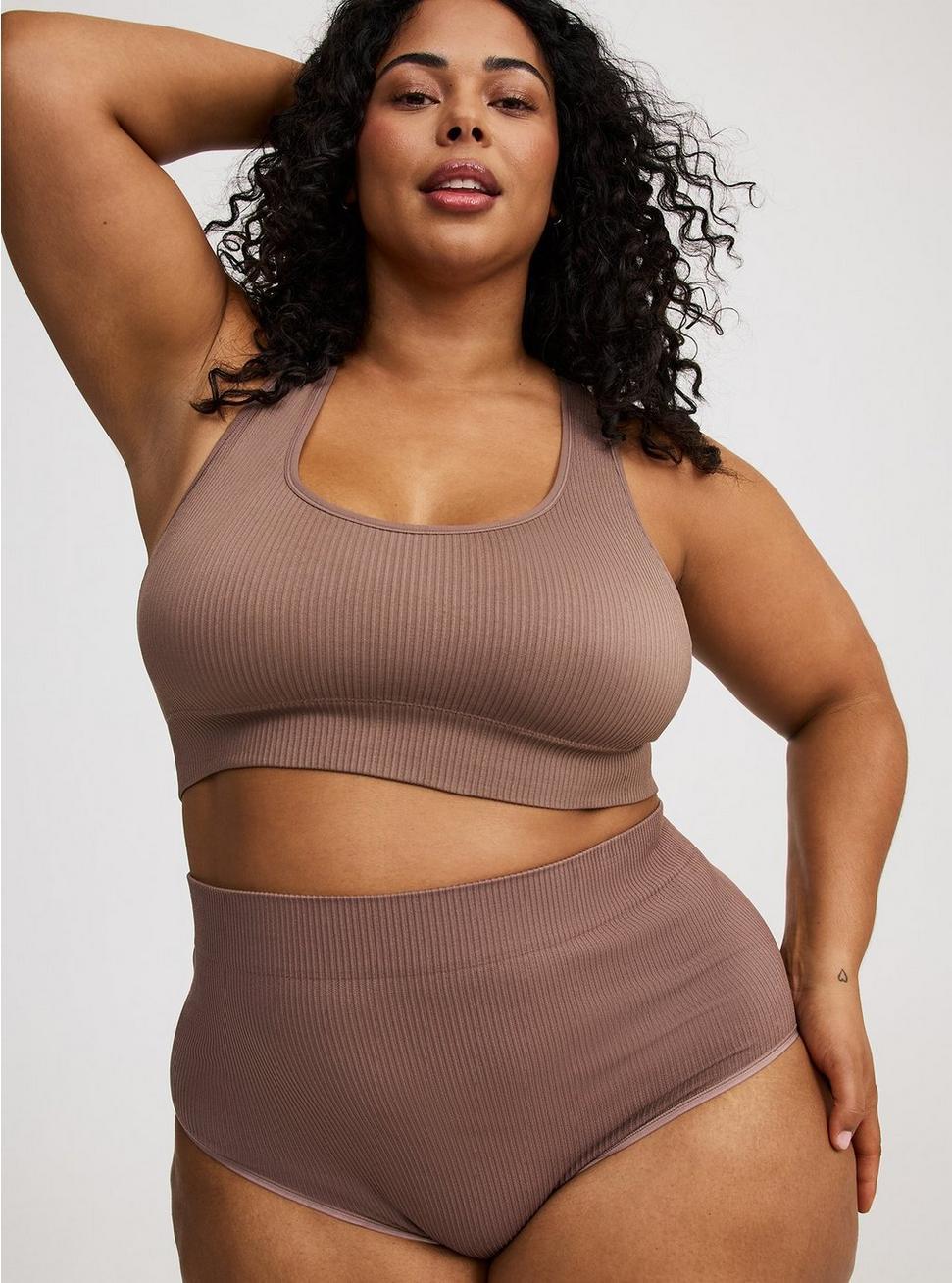 Lightly Lined Seamless Rib Racerback Bralette Product Image