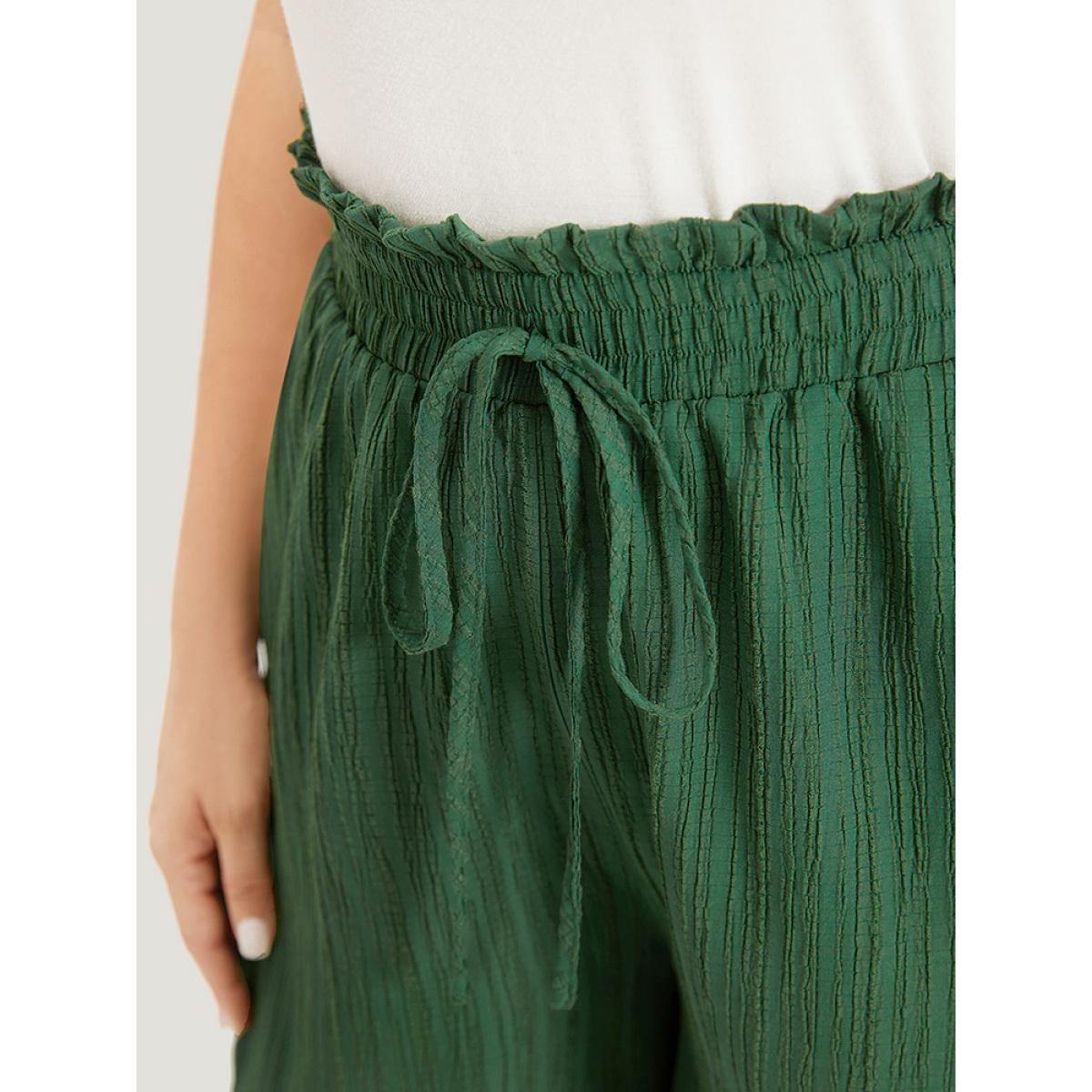 Plus Size Plisse Ties Pocket Paperbag Waist Layered Hem Shorts Women Green Casual Texture Dailywear Shorts BloomChic 22-24/3X Product Image