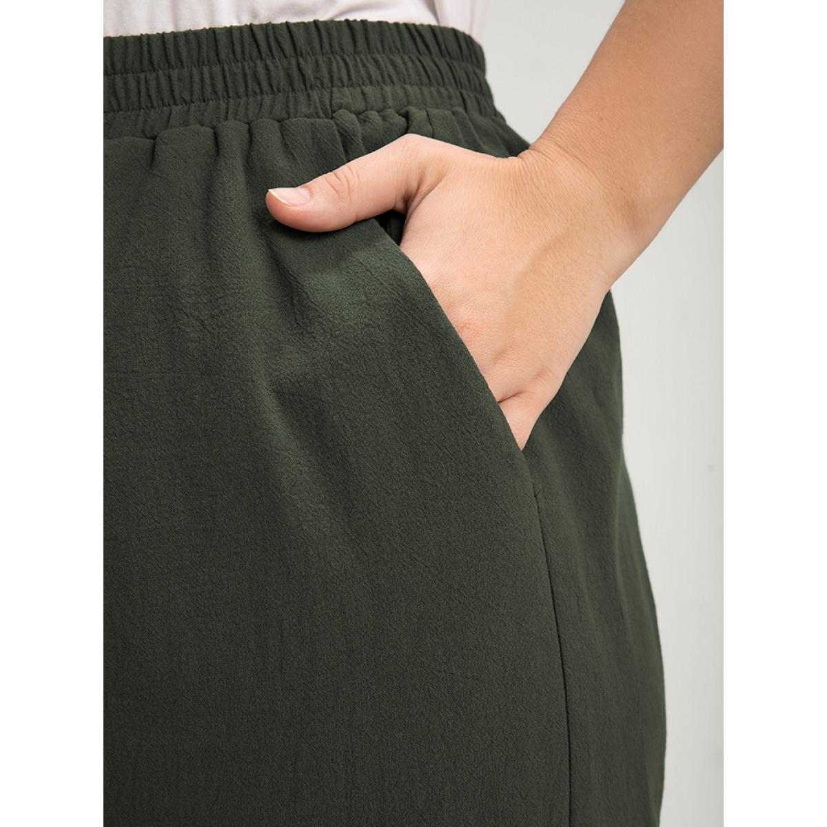 Plus Size Solid Elastic Waist Pocket Pants Women ArmyGreen Casual High Rise Dailywear Pants BloomChic 18-20/2X Product Image