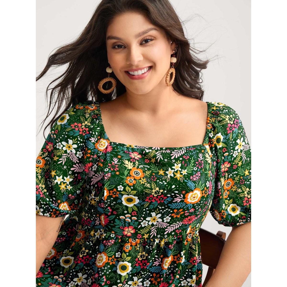 Plus Size DarkGreen Floral Square Neck Fit and Flare Blouse Women Playful Short sleeve Square Neck Vacation Blouses BloomChic 30/6X Product Image