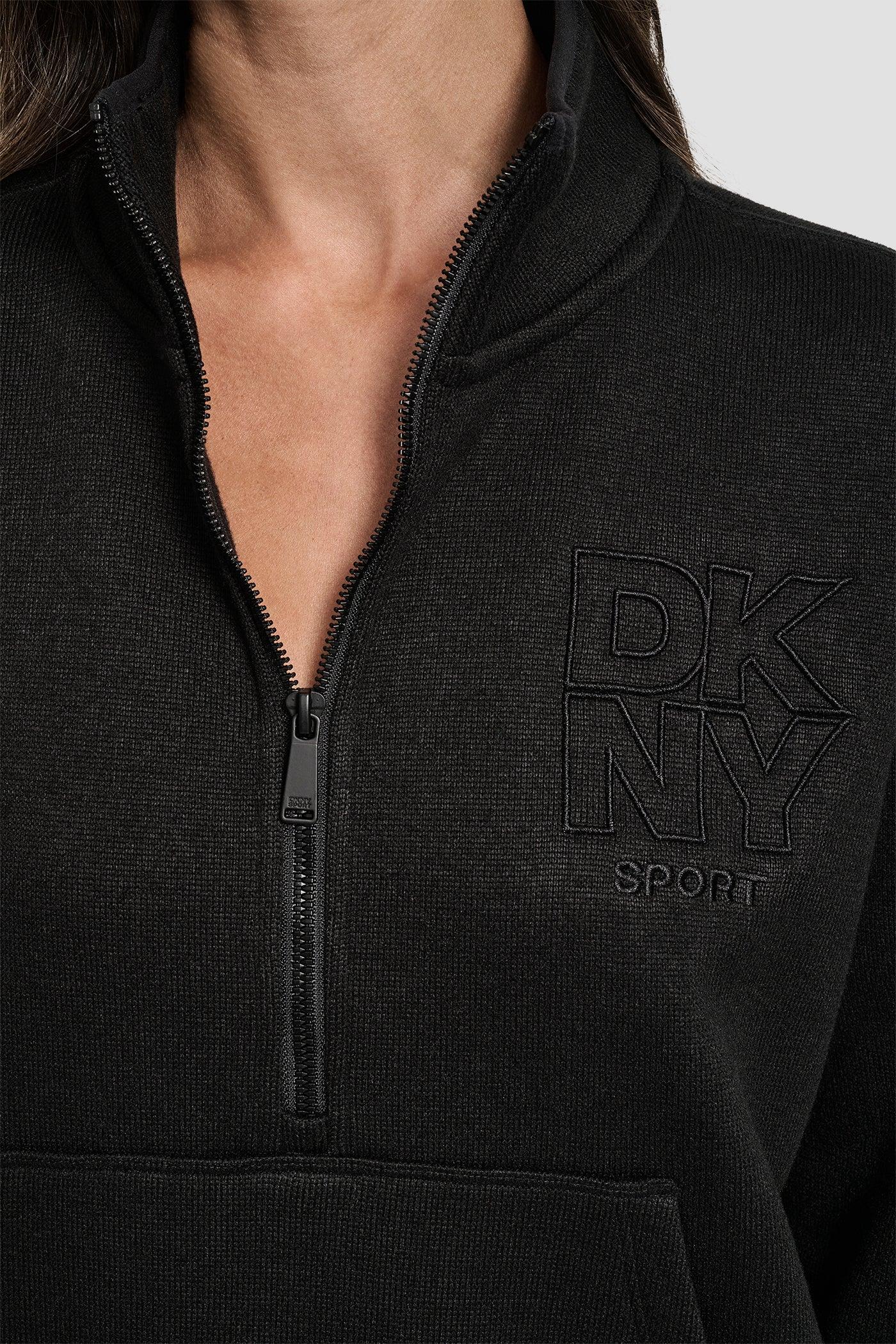 HALF ZIP LOGO PULLOVER Product Image