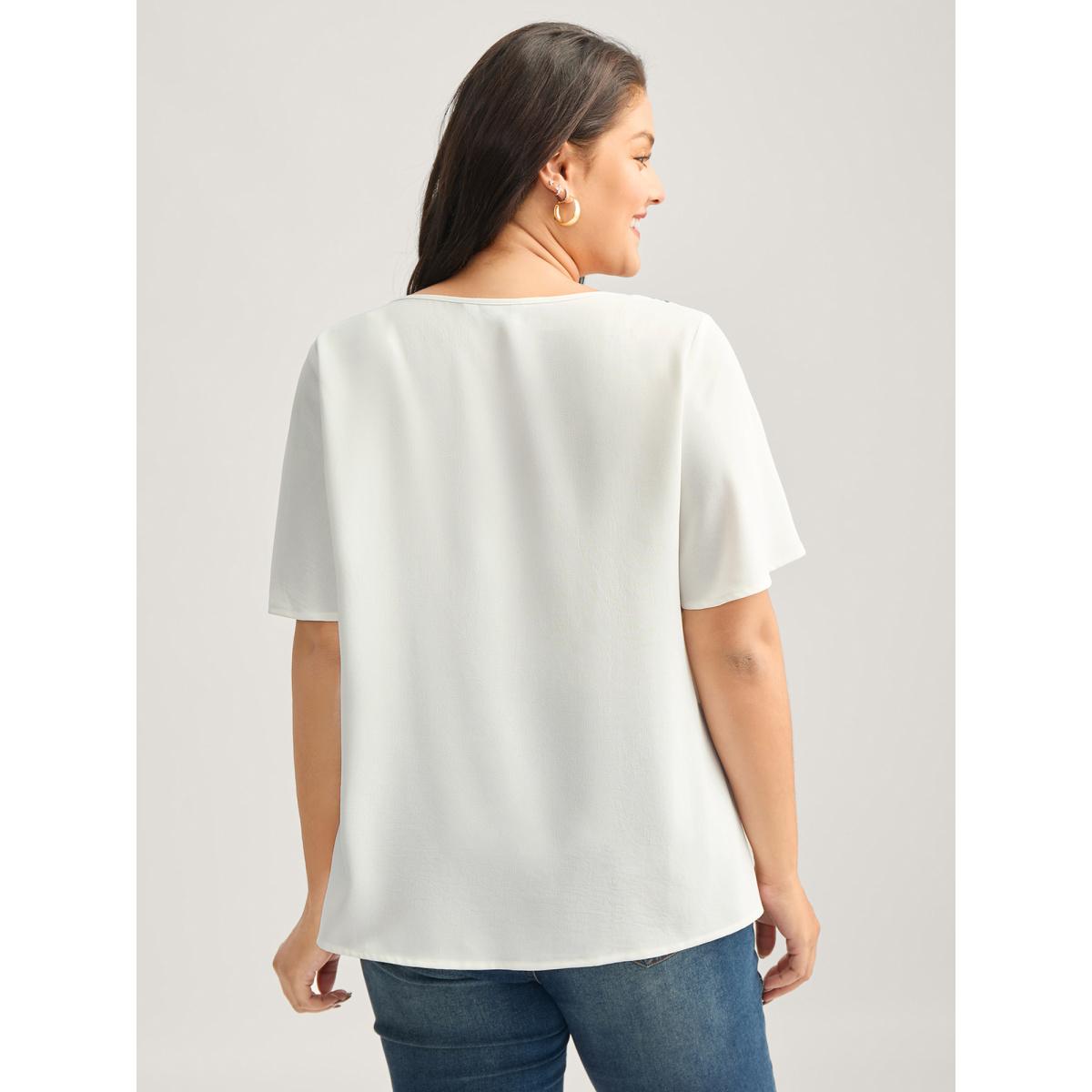 Plus Size WhiteSmoke Colorful Crochet Floral Tie Blouse Women Short sleeve Square Neck Vacation Blouses BloomChic 28/5X Product Image