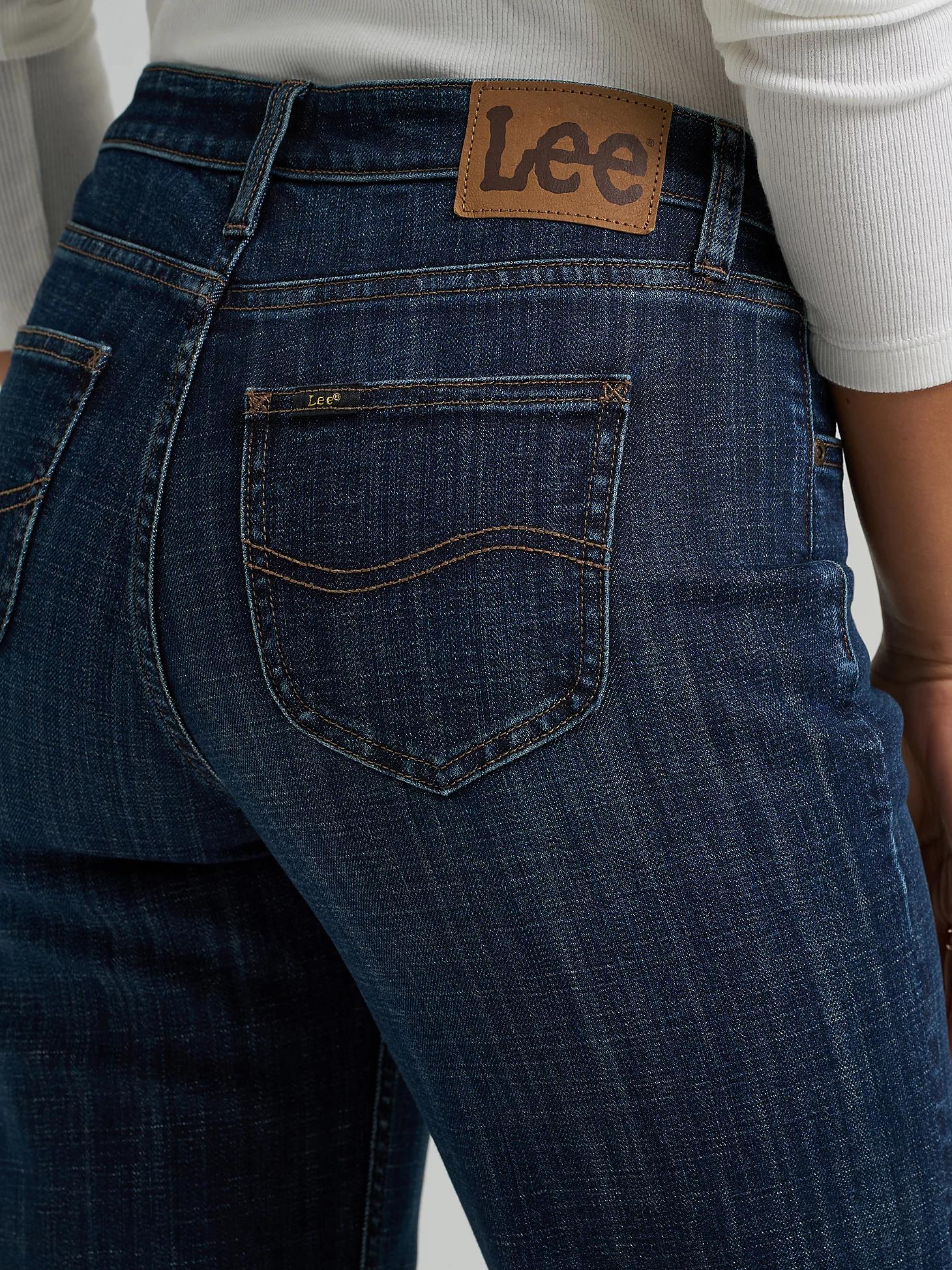Women's Legendary Relaxed Straight Jean | Women's Jeans | Lee® Product Image