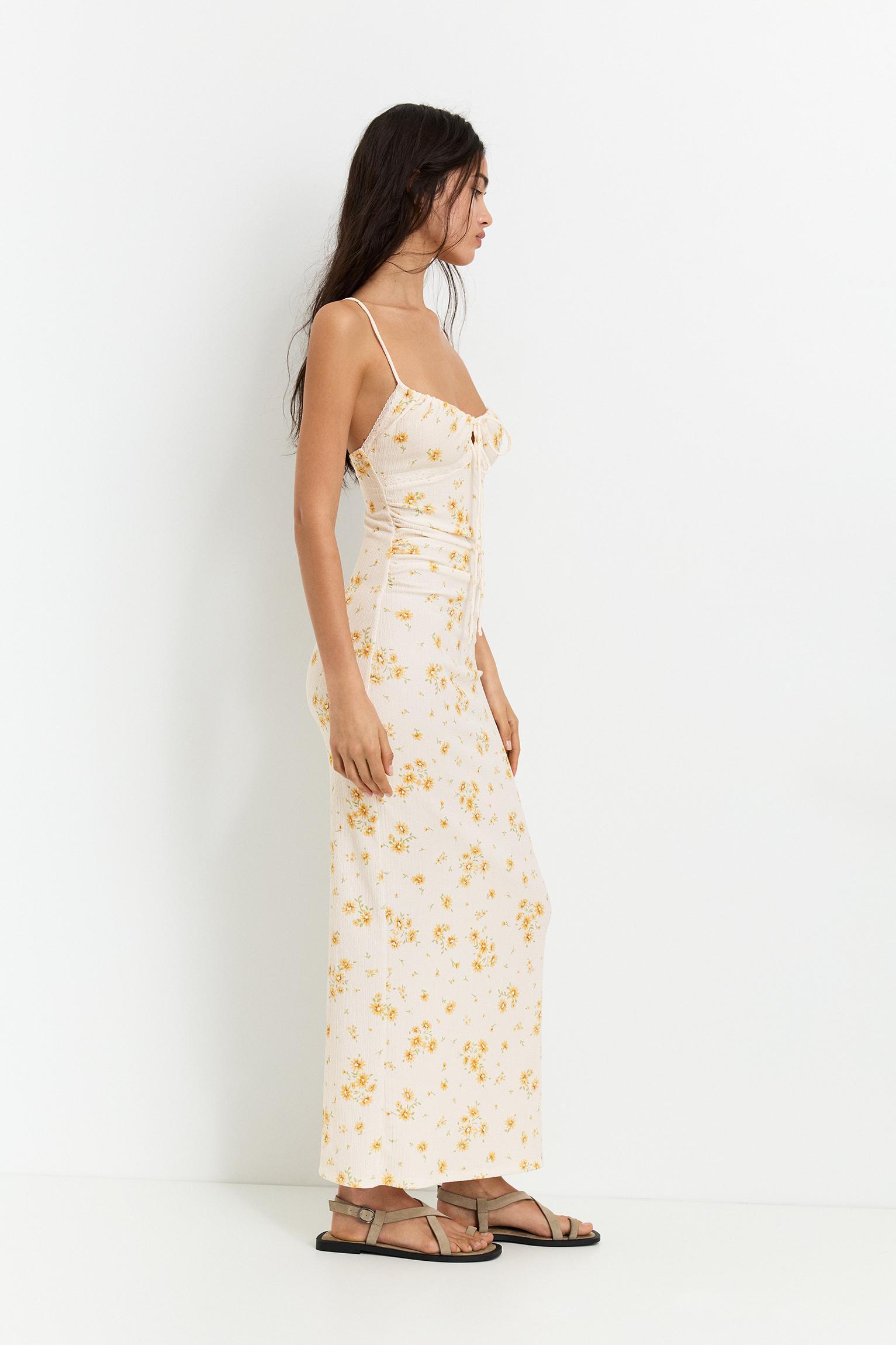 Floral crepe midi dress Product Image