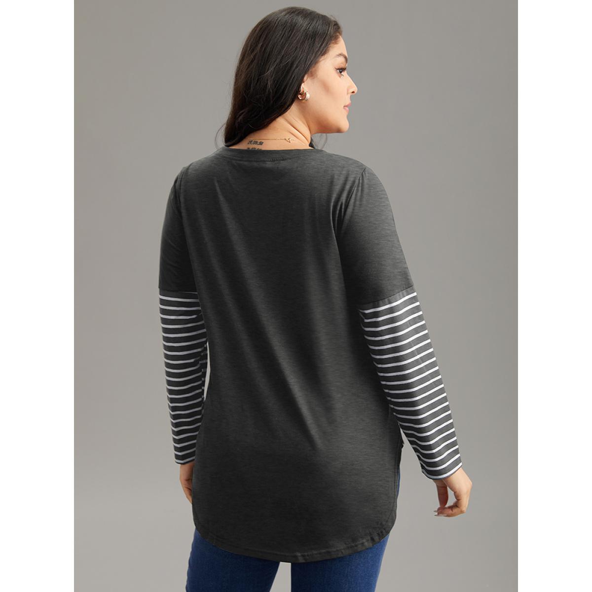 Plus Size Striped Contrast Patched Pocket Arc Hem T-shirt DarkGray Women Casual Contrast Striped Round Neck Dailywear T-shirts BloomChic 18-20/2X Product Image