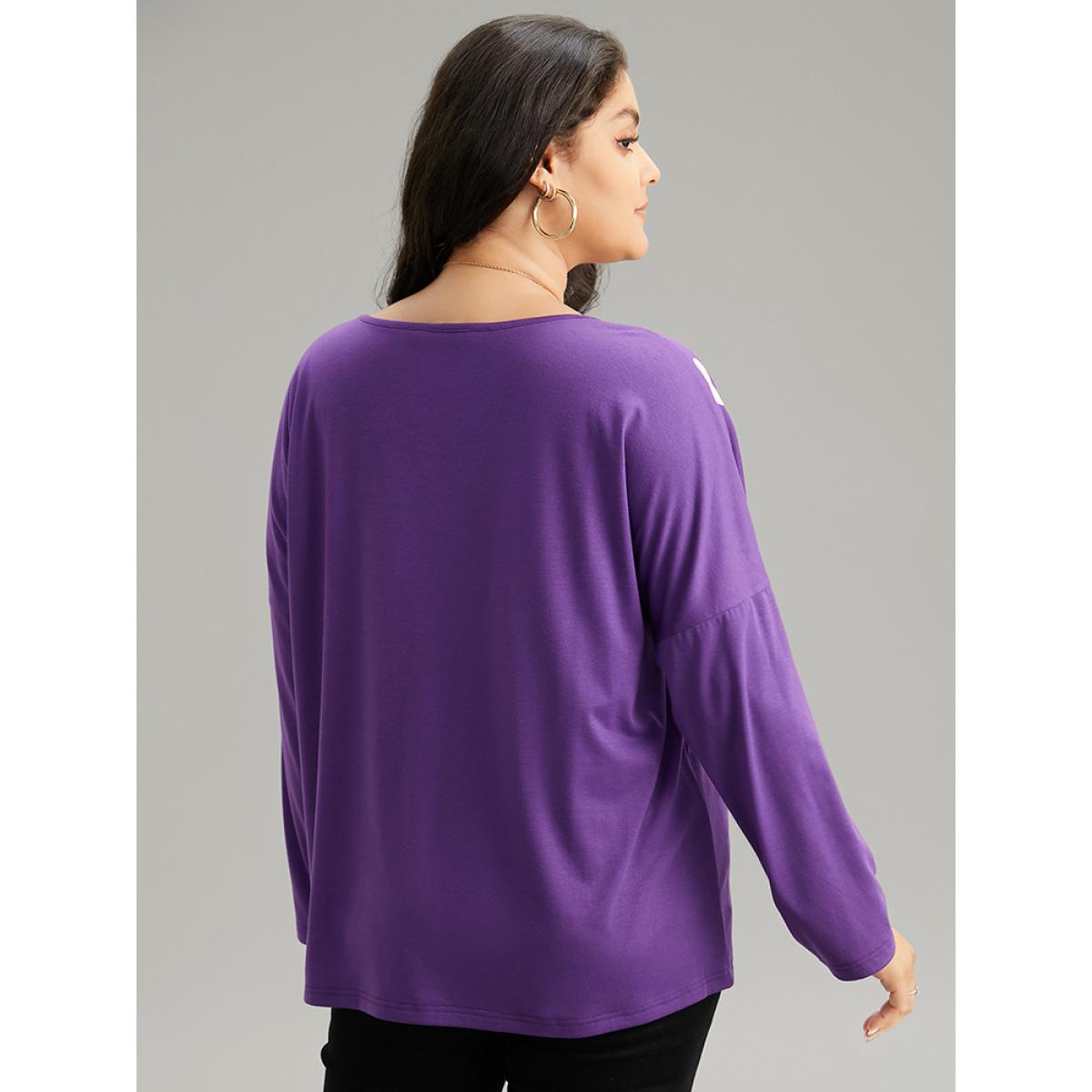 Plus Size Leopard Print Two Tone T-shirt BlueViolet Women Casual Printed Leopard Round Neck Dailywear T-shirts BloomChic 30/6X Product Image