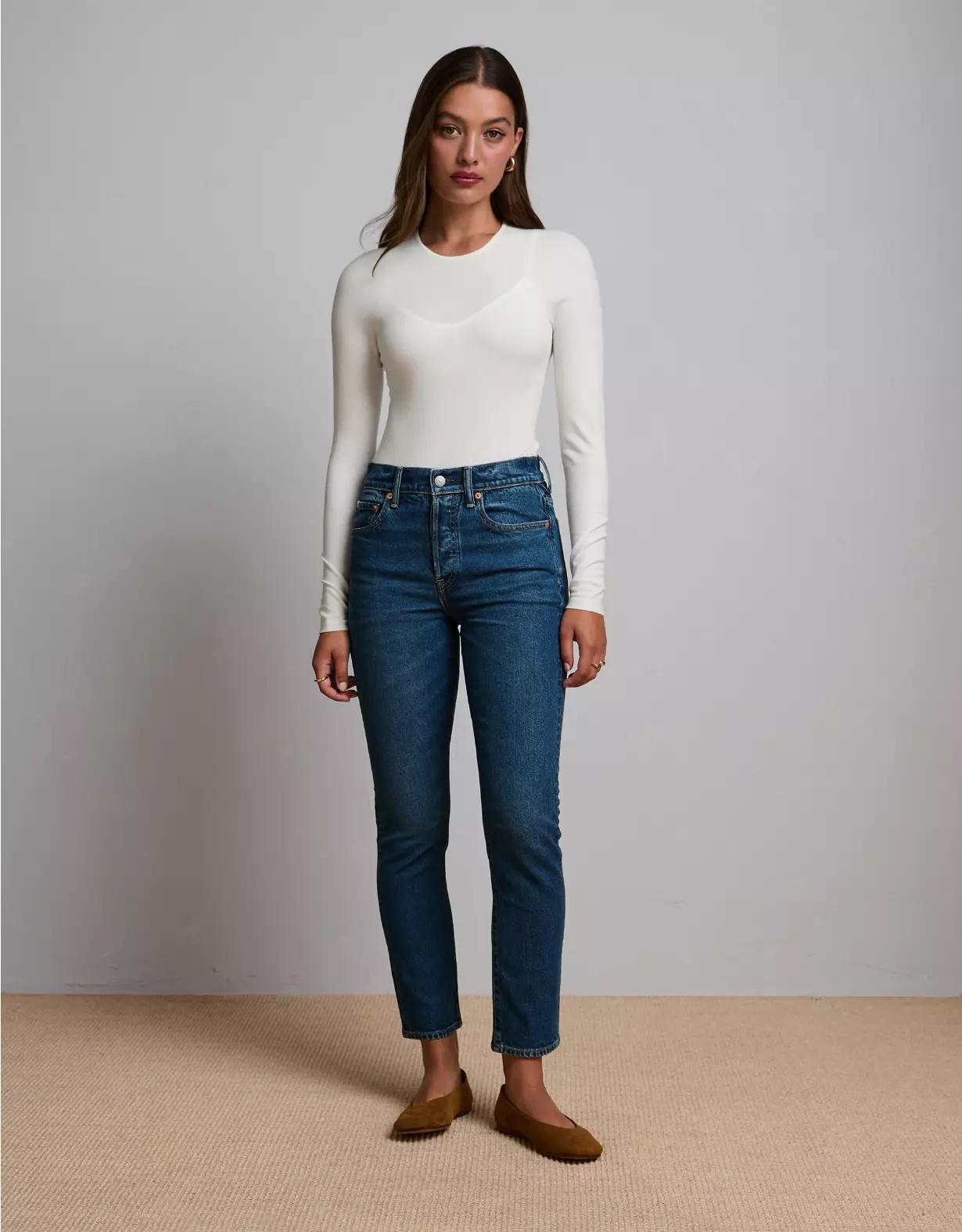 AE77 Premium Straight Crop Jean Product Image