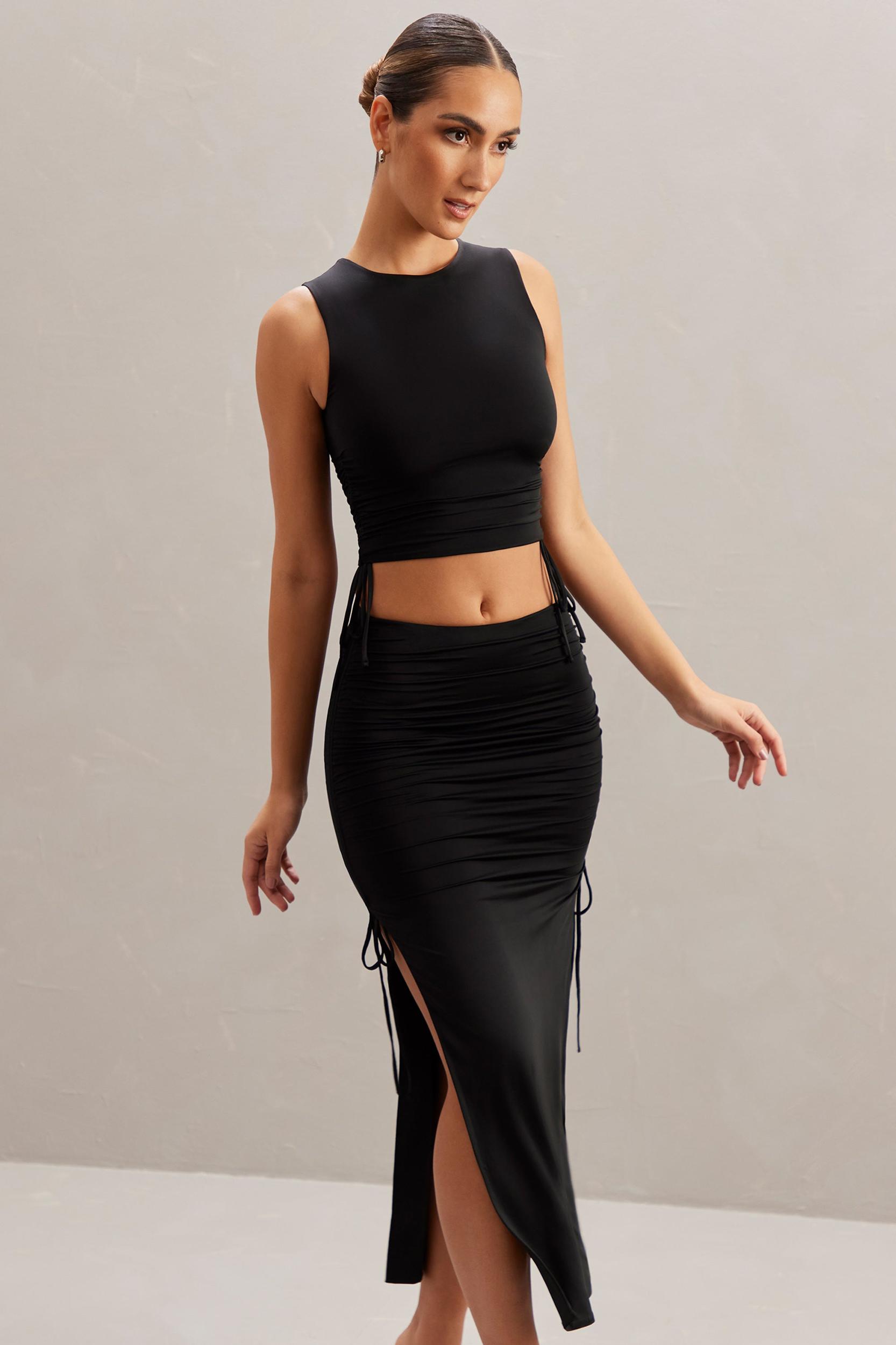 Mid Rise Midi Skirt in Black Product Image