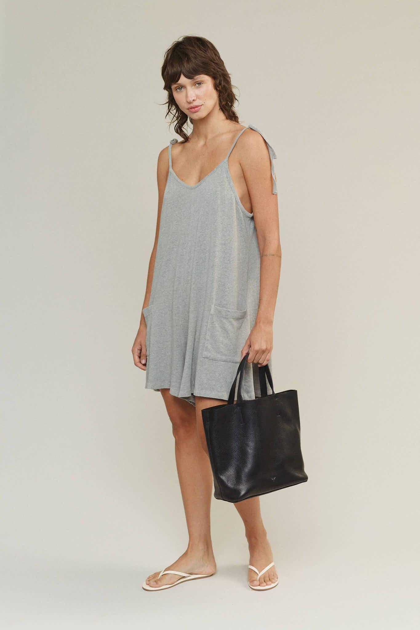 Heathered Sespe Short Female Product Image