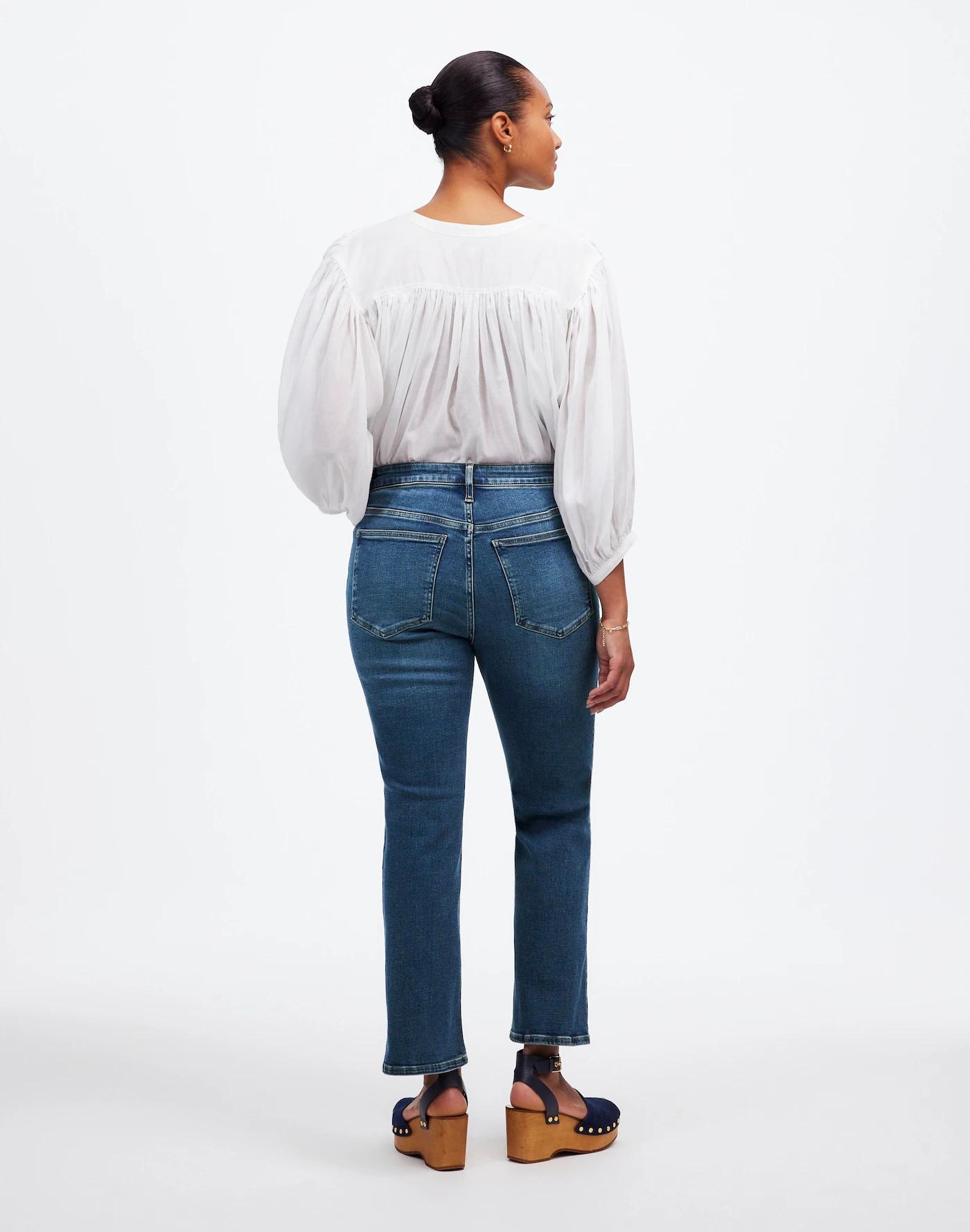 Tall Curvy Kick Out Crop Jeans in Lenoir Wash Product Image