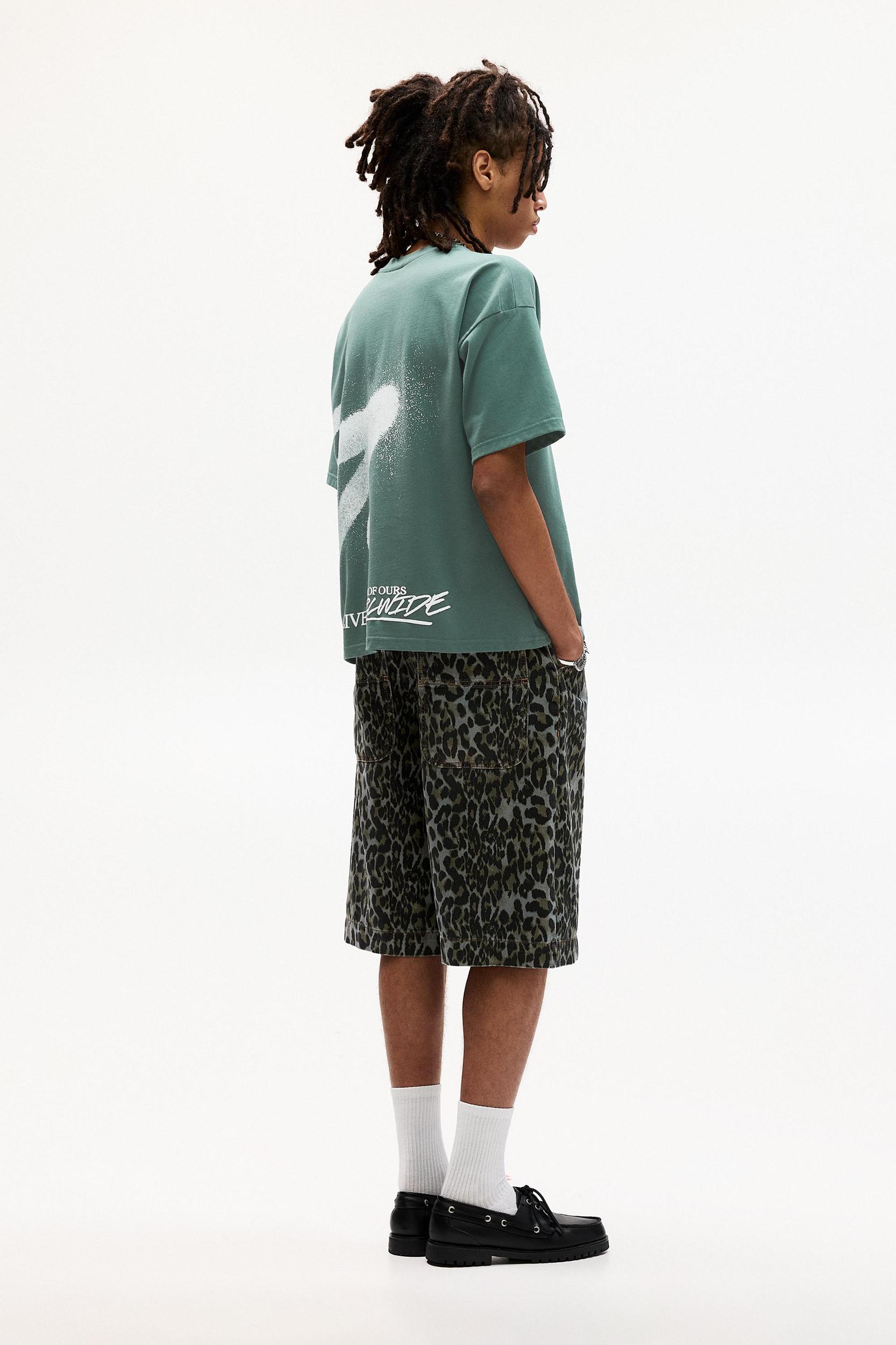 Short sleeve T-shirt with an STWD graphic Product Image