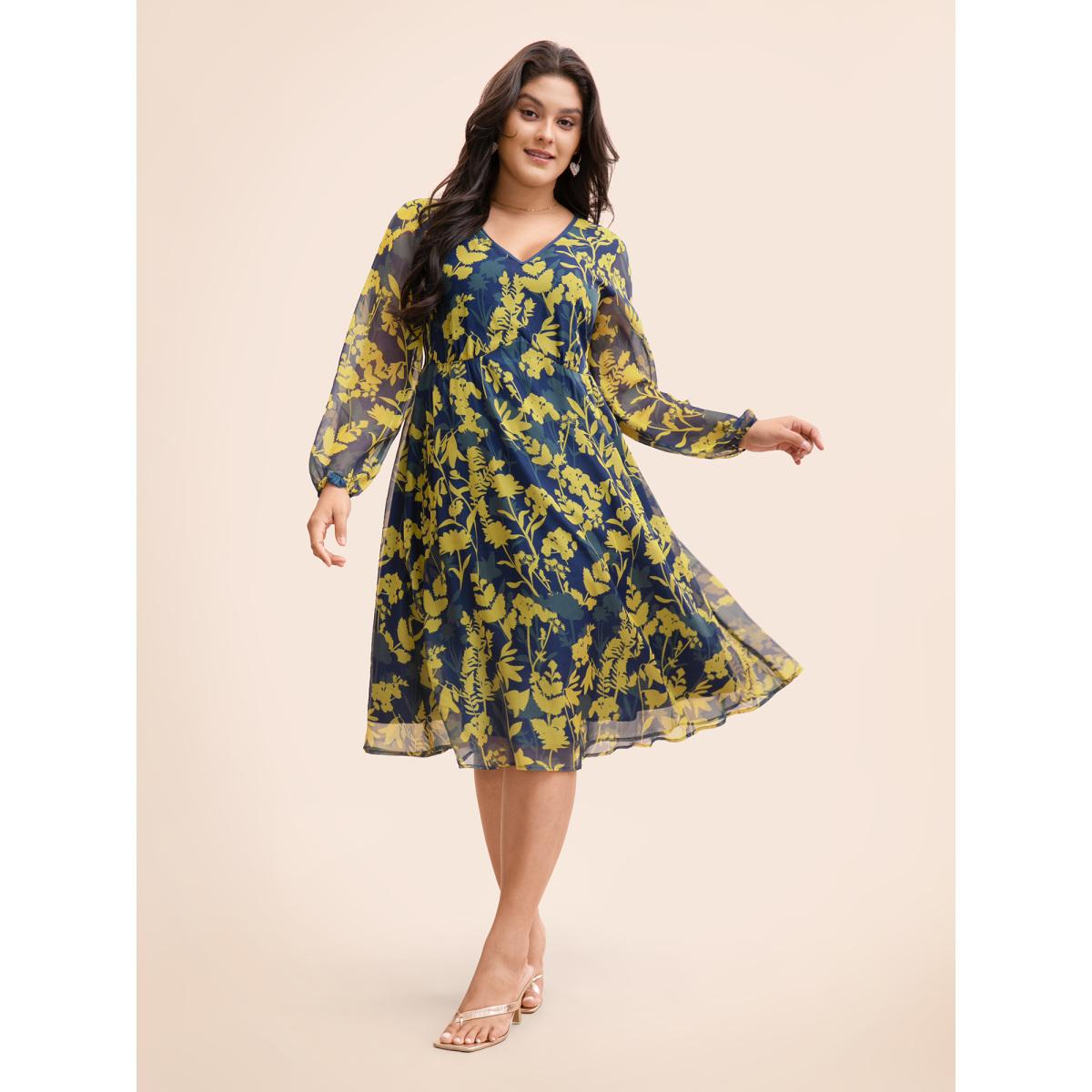 Plus Size V Neck Silhouette Floral Print Mesh Dress Navy Women Elegant Gathered V-neck Long Sleeve Curvy BloomChic 12/L Product Image